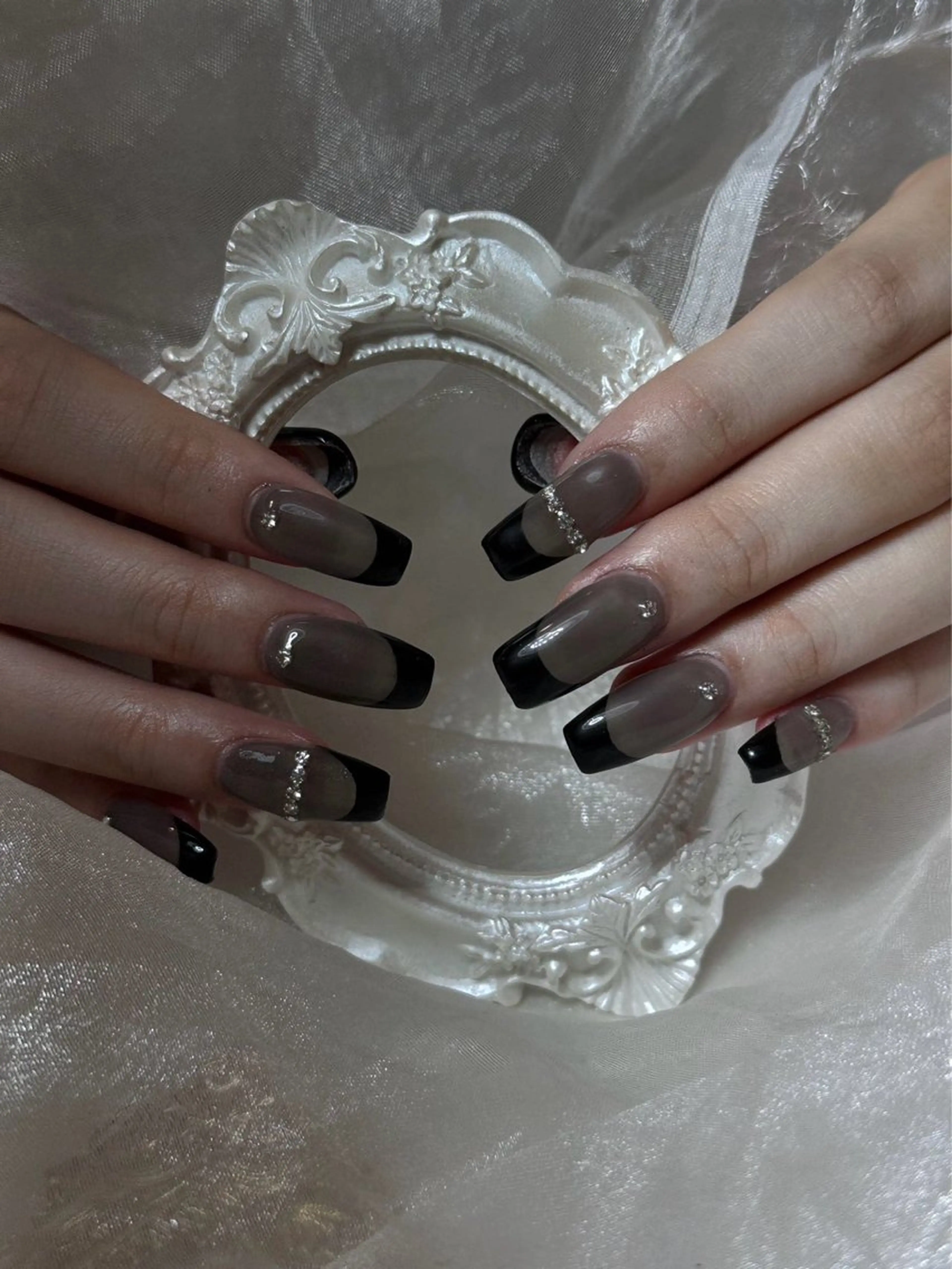 ネイル ハンドネイル VIVIAN リサのネイルデザイン