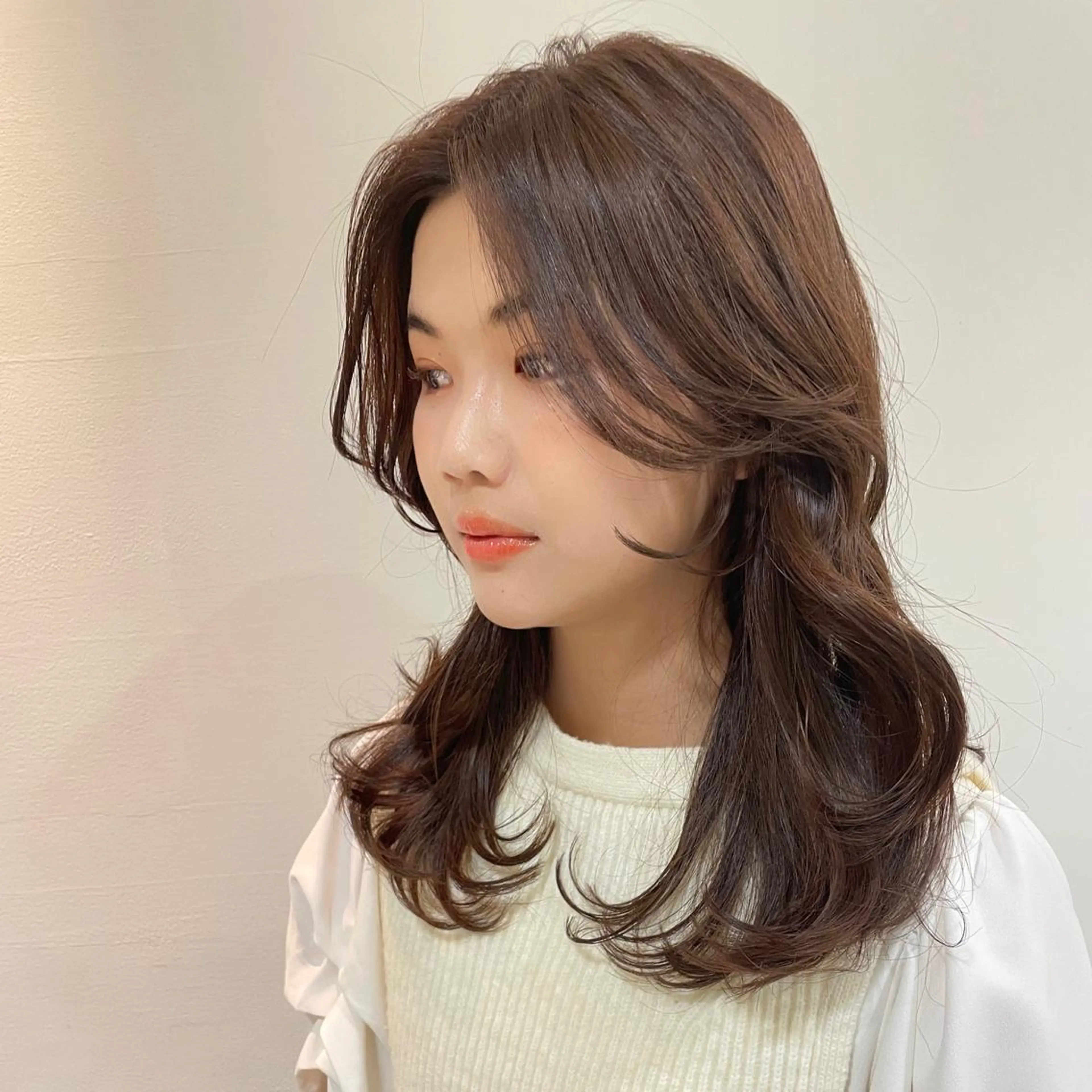 セミロング カラー 髪質改善クロスパーマ モリオカ モエ💫のその他イメージ