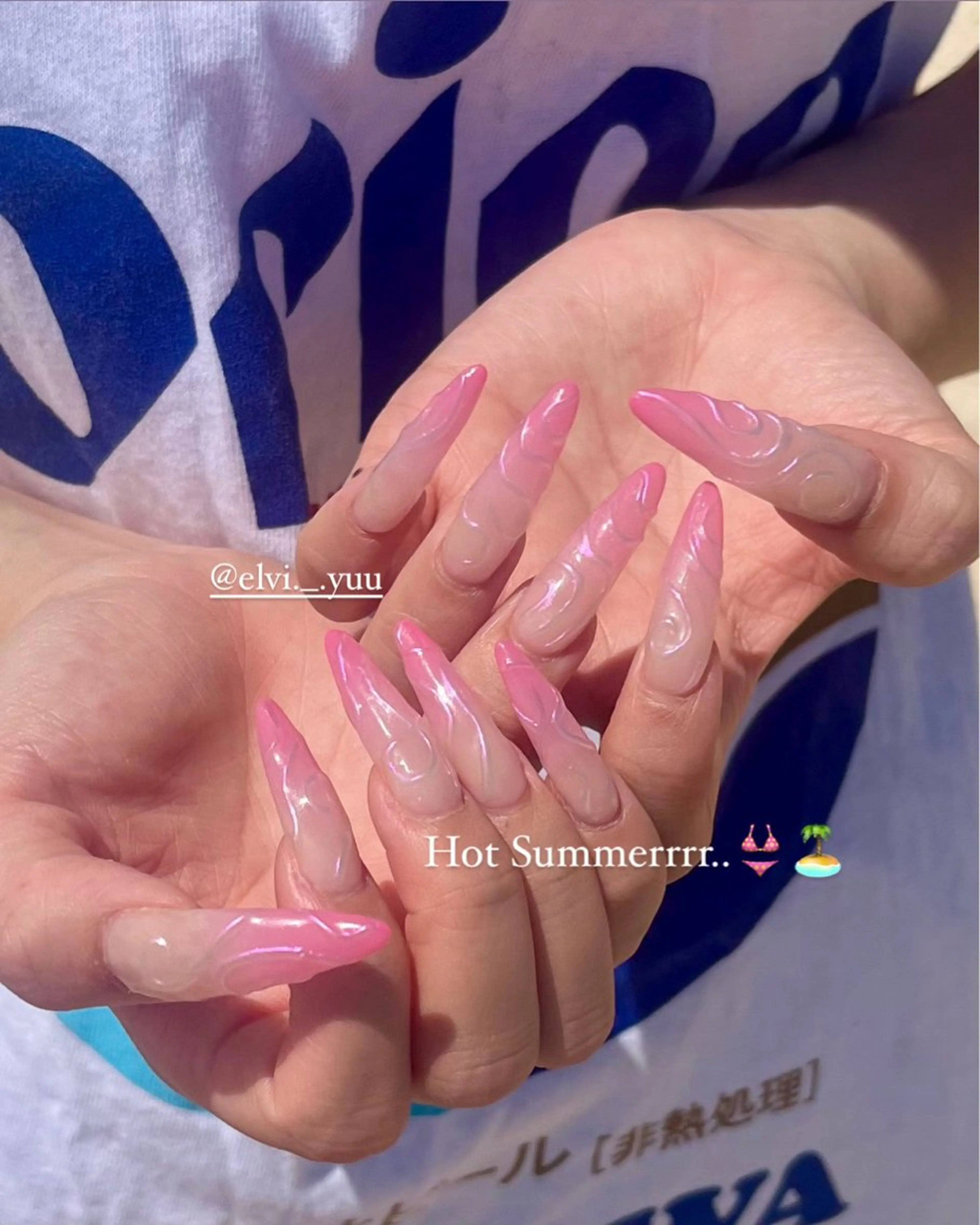 ネイル SALON ELVI.所属・SALON ELVI.のネイルデザイン