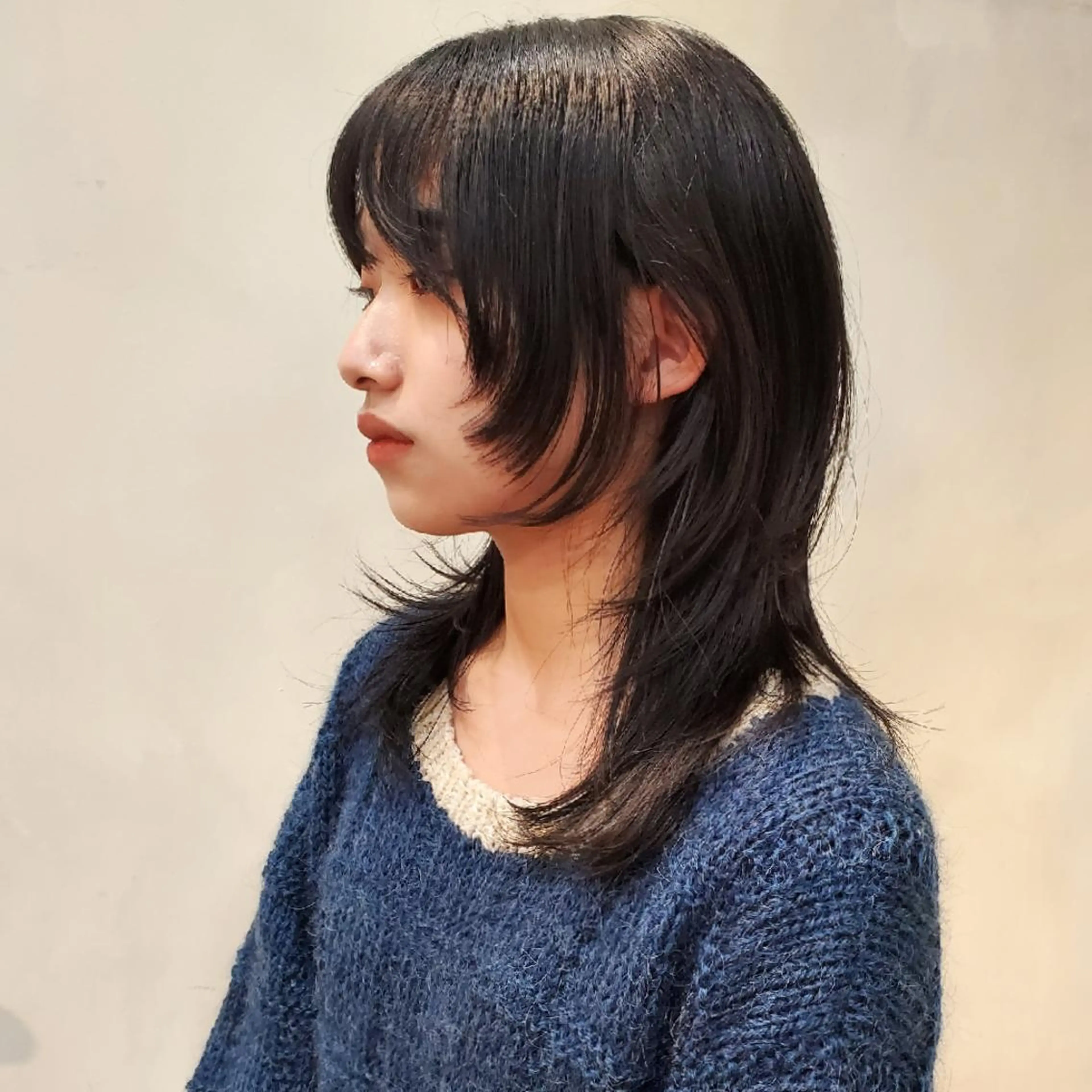 ミディアム ハッシュカット タンバルモリ 韓国風ヘア ウルフカット 韓国レイヤー　 suzuのヘアスタイル