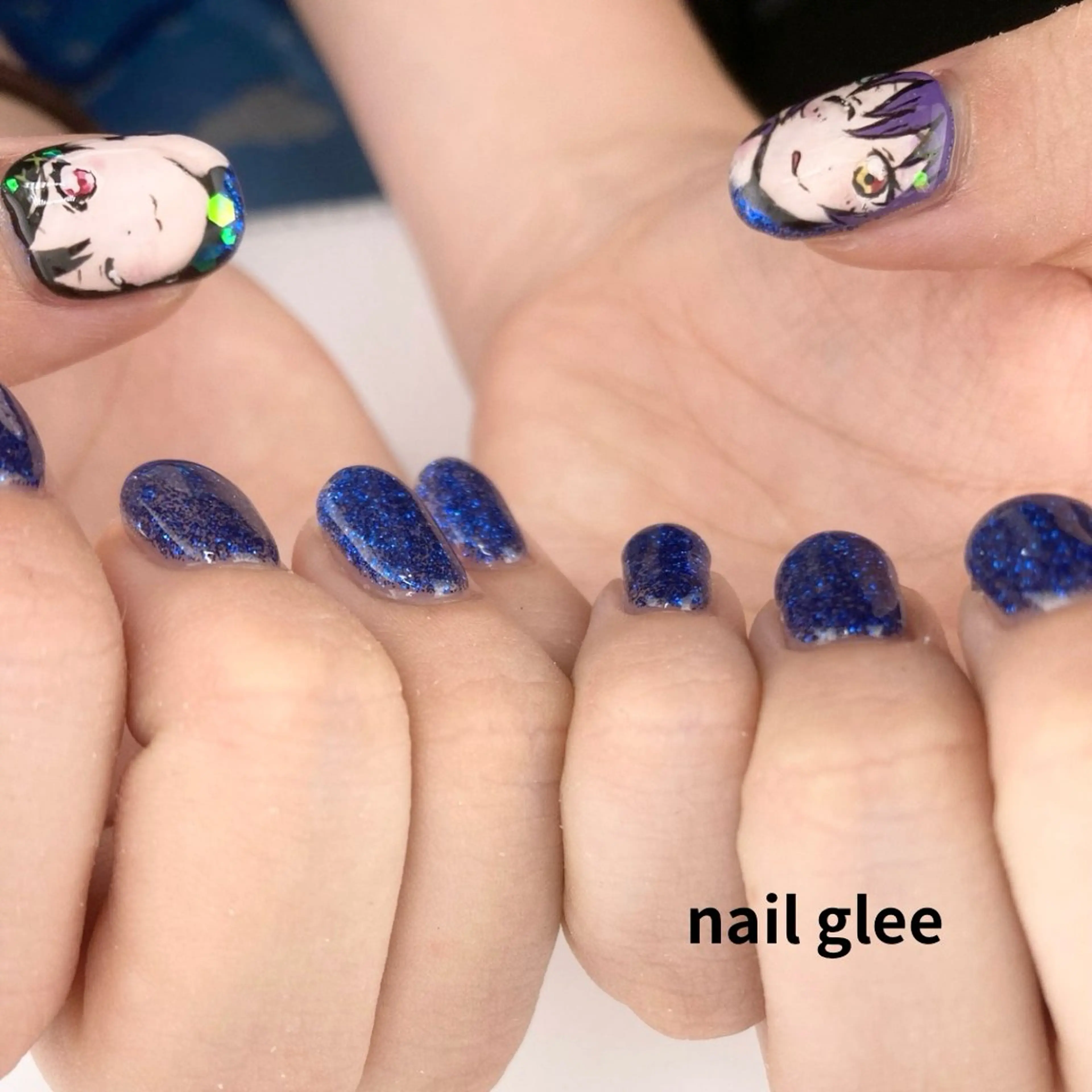 ショート ハンドネイル RISA nail gleeのネイルデザイン