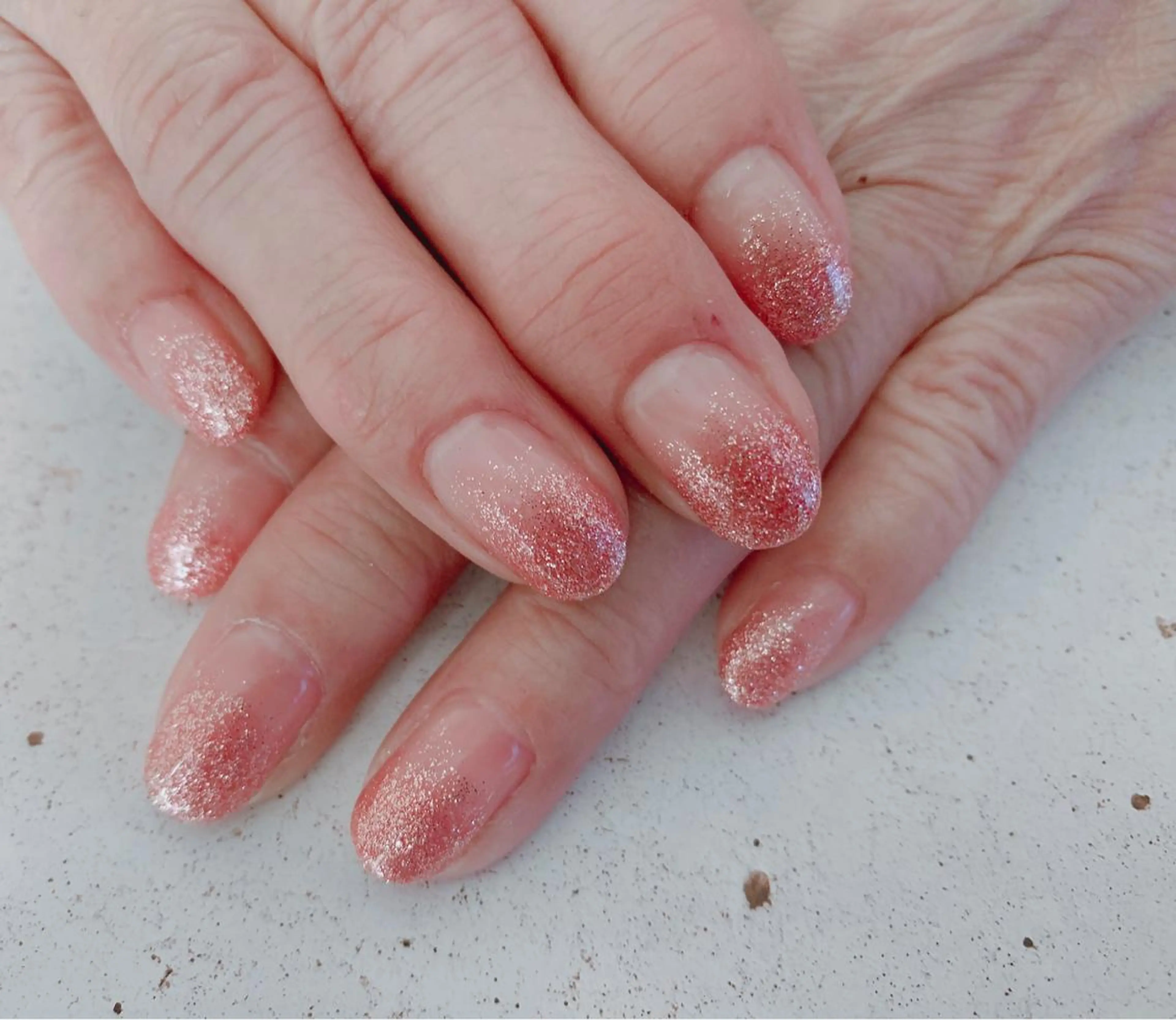 ネイル ストーンネイル nico.nico.mark NAIL所属・小林 梓のエステ・リラクイメージ