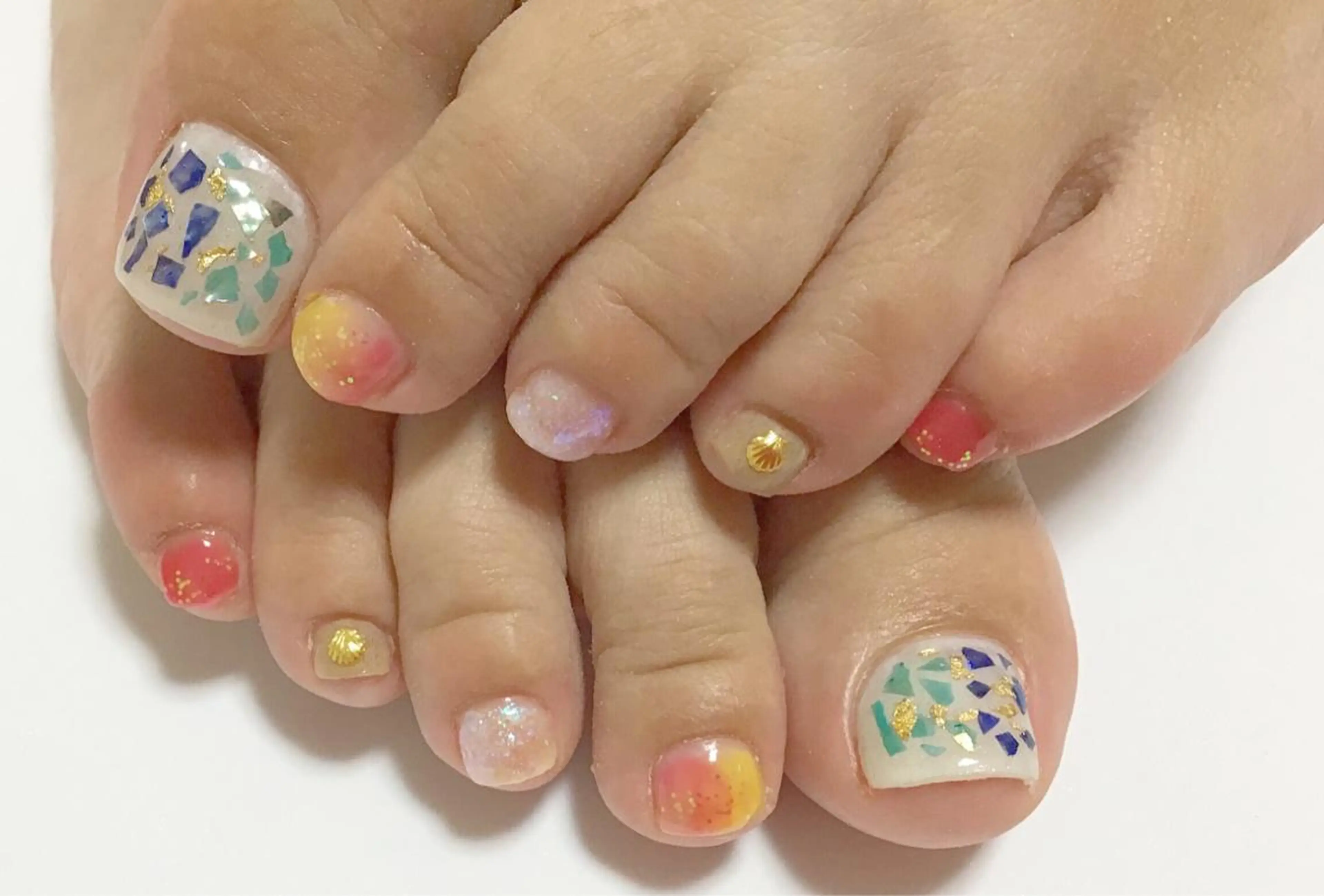 ネイル フットネイル gui amichantoco所属・gui amichanのネイルデザイン