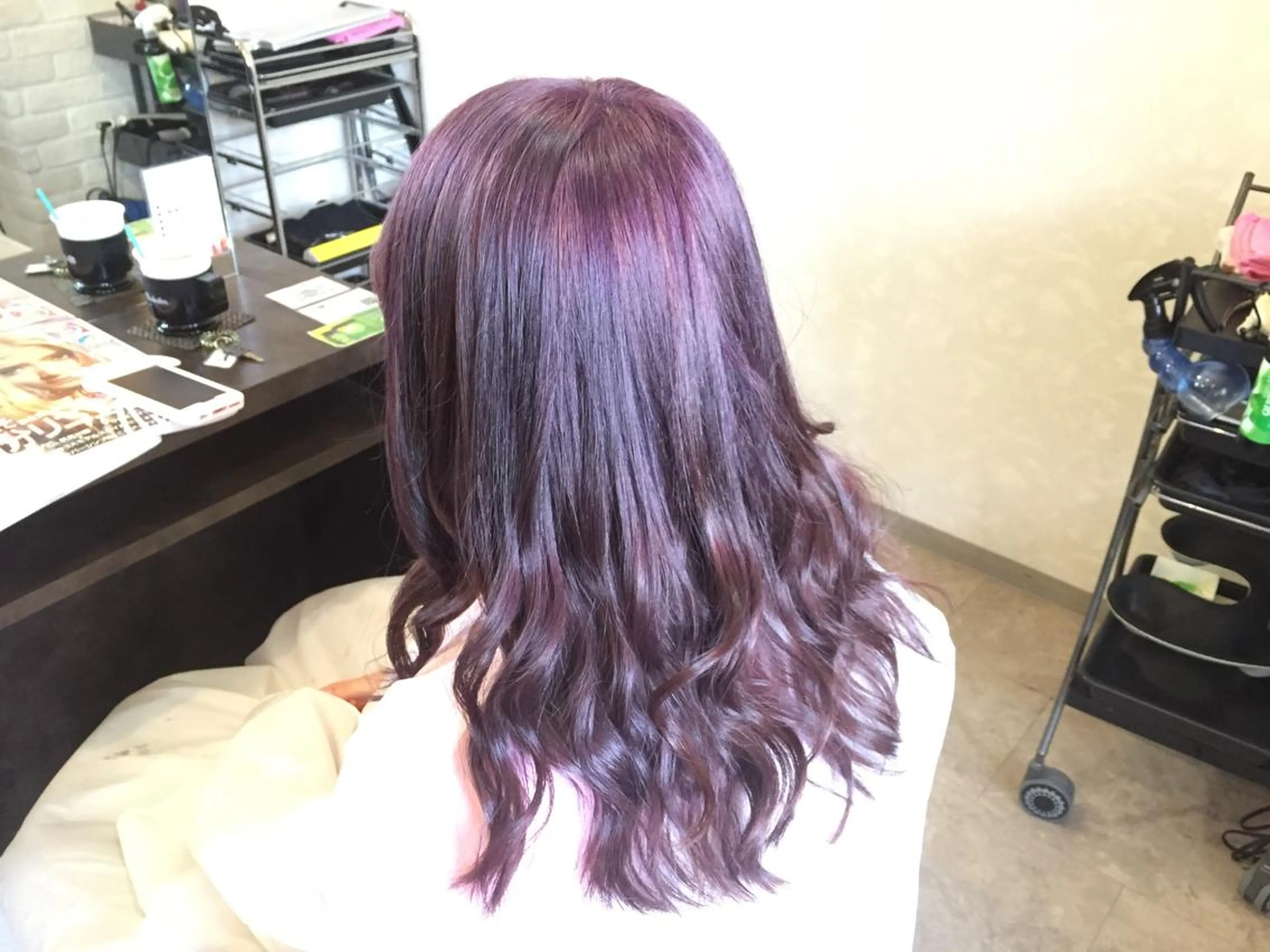 ロング カラー ブラウンカラー パープルカラー 💓シールエクステ ルミエールのヘアスタイル