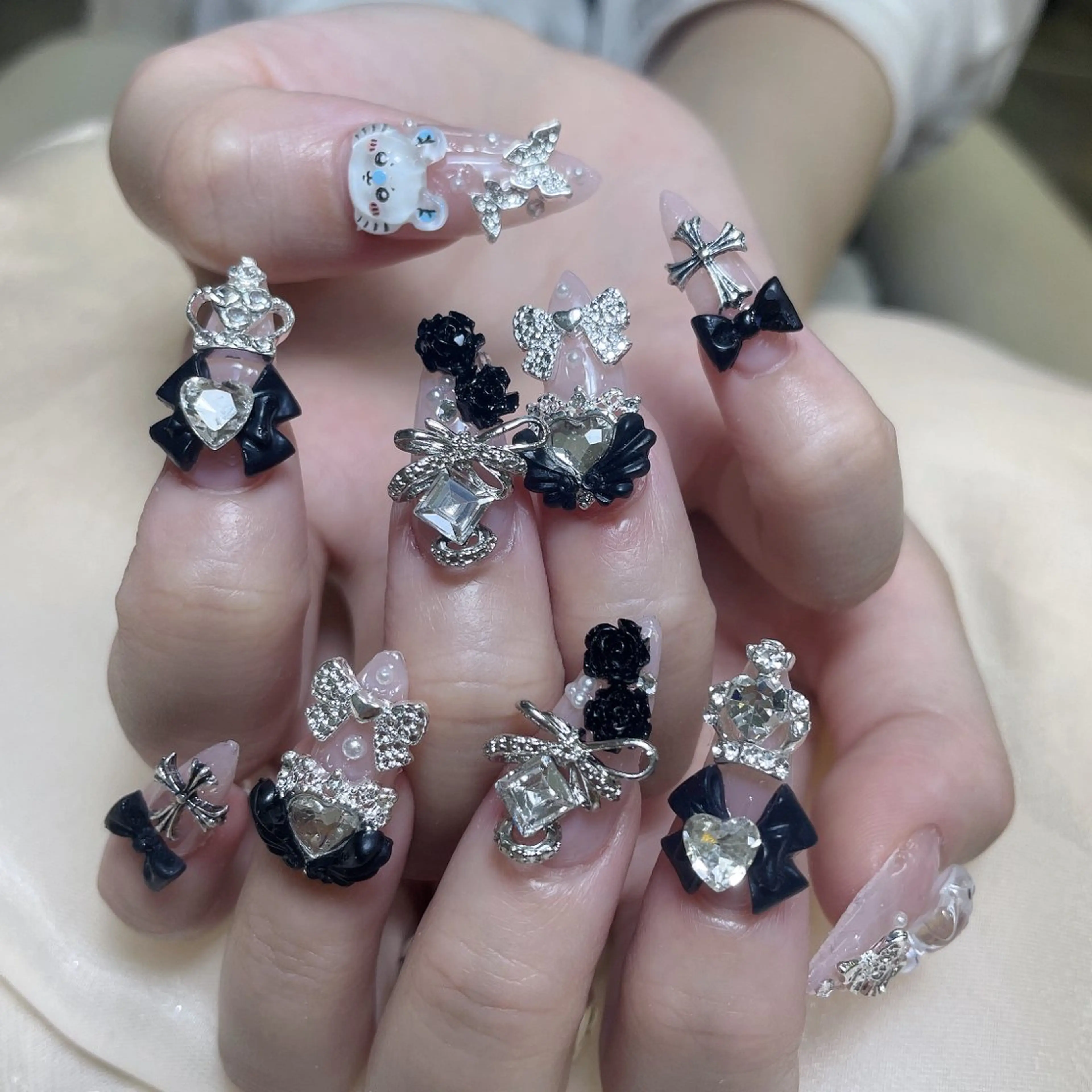 ネイル ハート 韓国ネイル 夏ネイル ワンホンネイル ハンドネイル Melody Nail所属・Melody  3D/スカルプ専門店のネイルデザイン