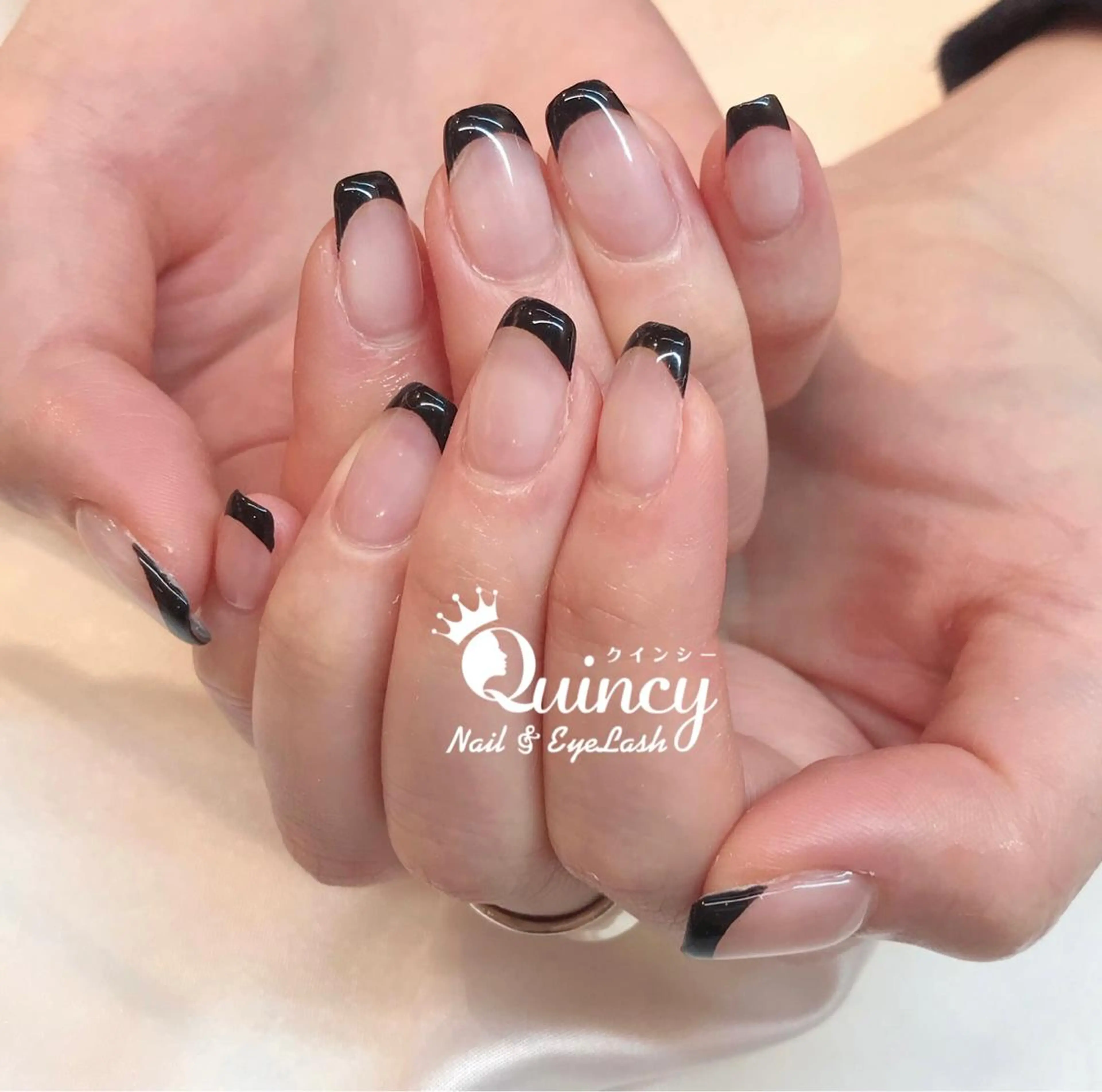 ネイル フレンチネイル Quincy Nail&Eyelash所属・Quincy ネイル&アイラッシュのマツエク・マツパデザイン