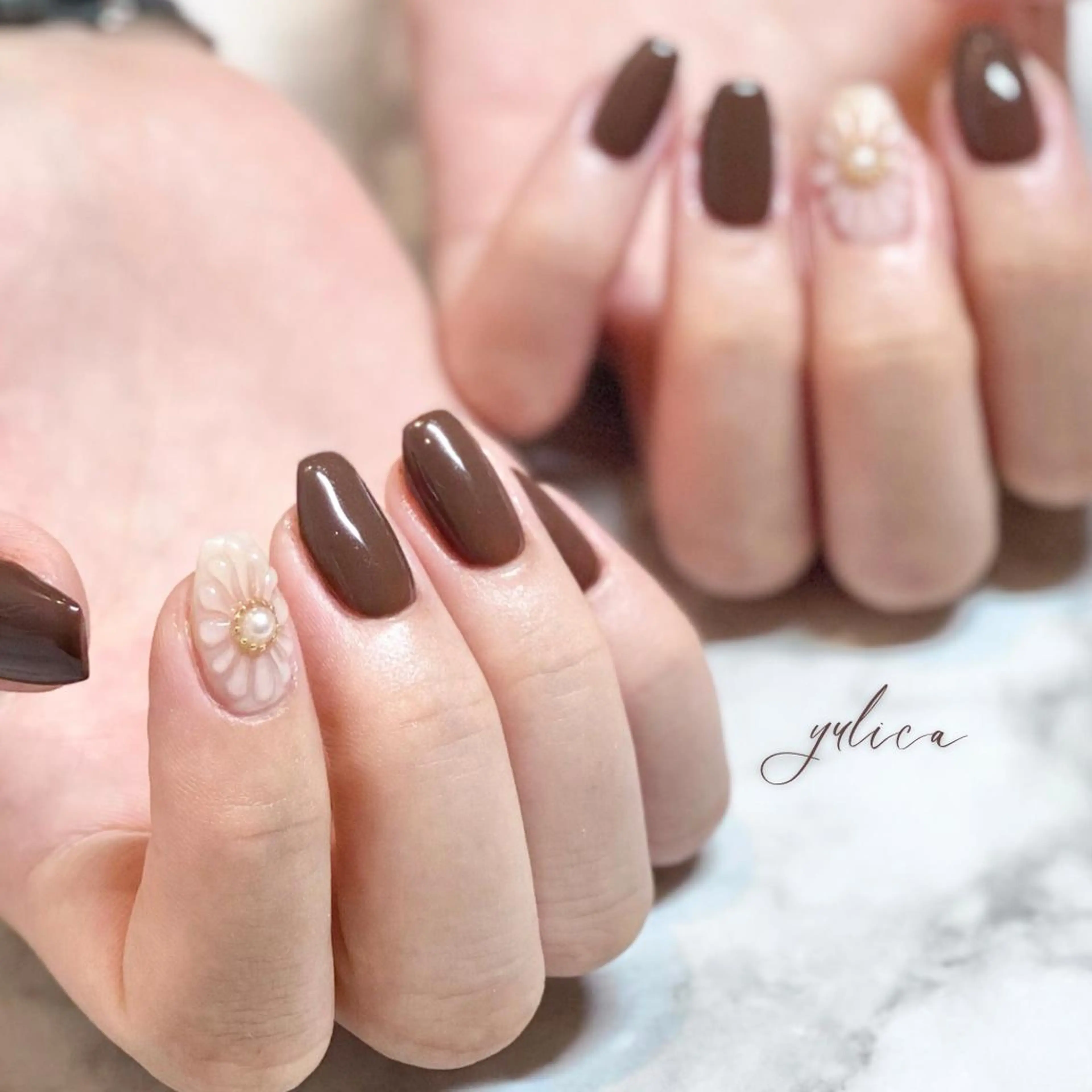 【シンプル】ワンカラー & アート2本 オフありOK!の写真