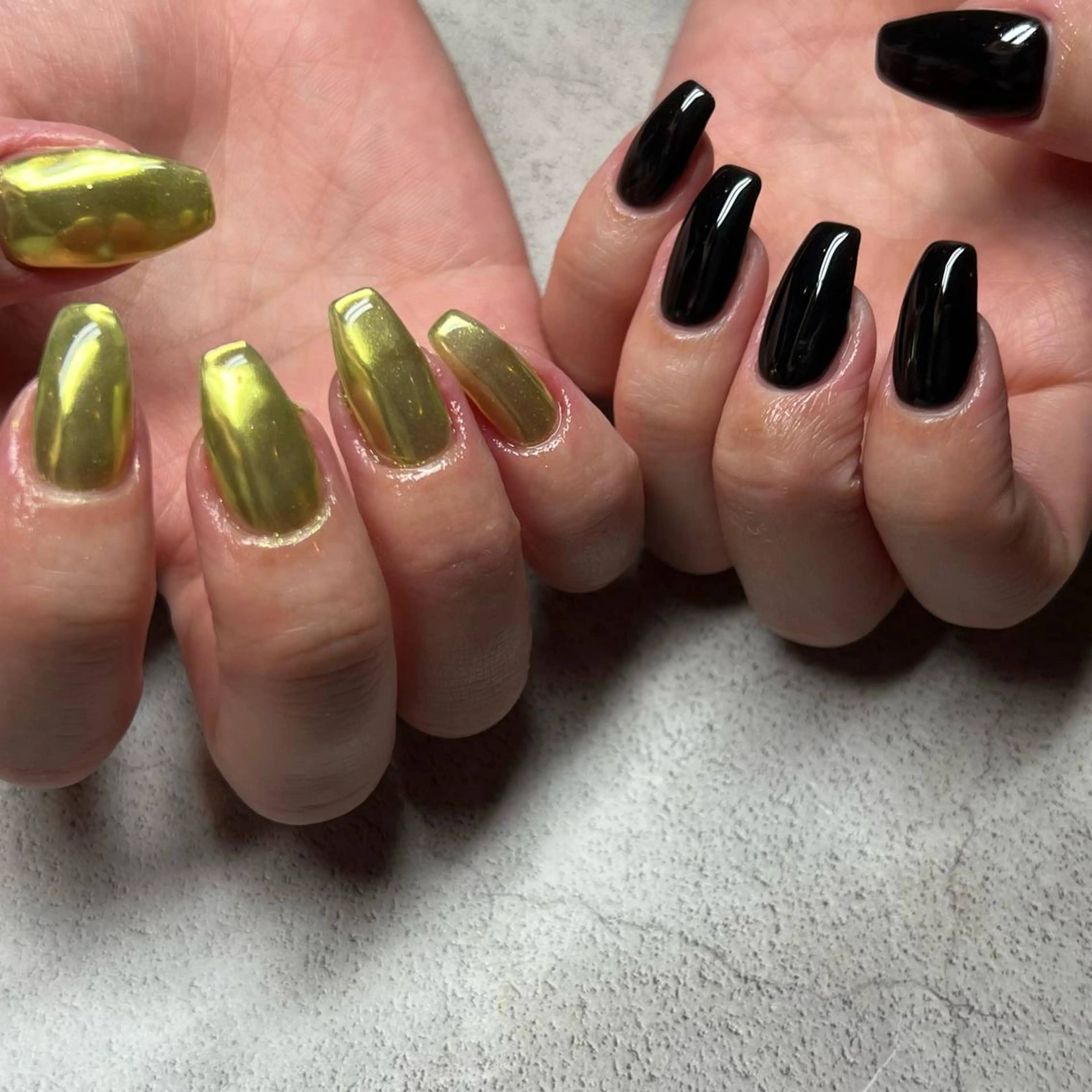 ネイル ミラーネイル ハンドネイル 𝐫𝐚𝐢 𝐧𝐚𝐢𝐥のネイルデザイン