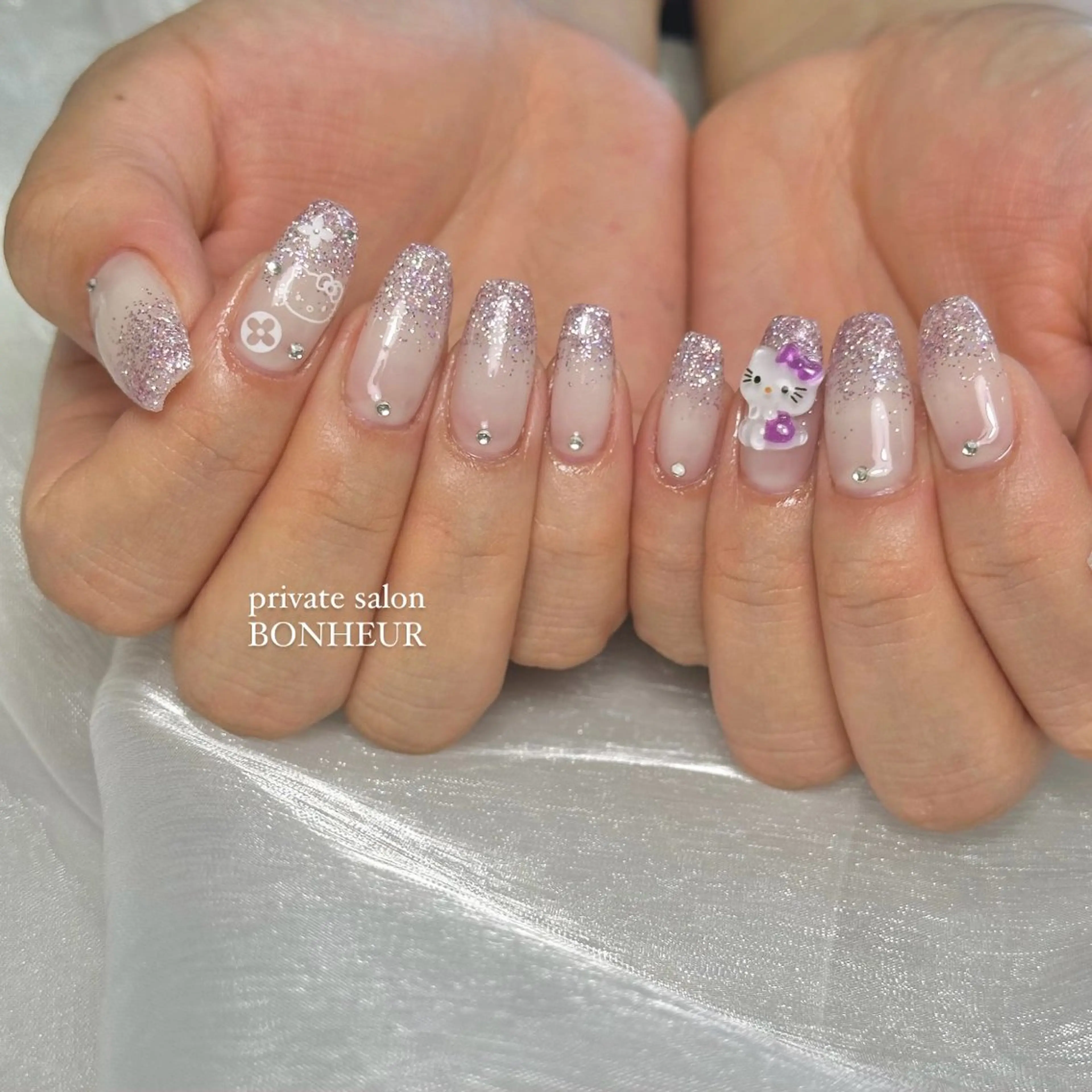 ネイル ハンドネイル BONHEUR Annaのネイルデザイン