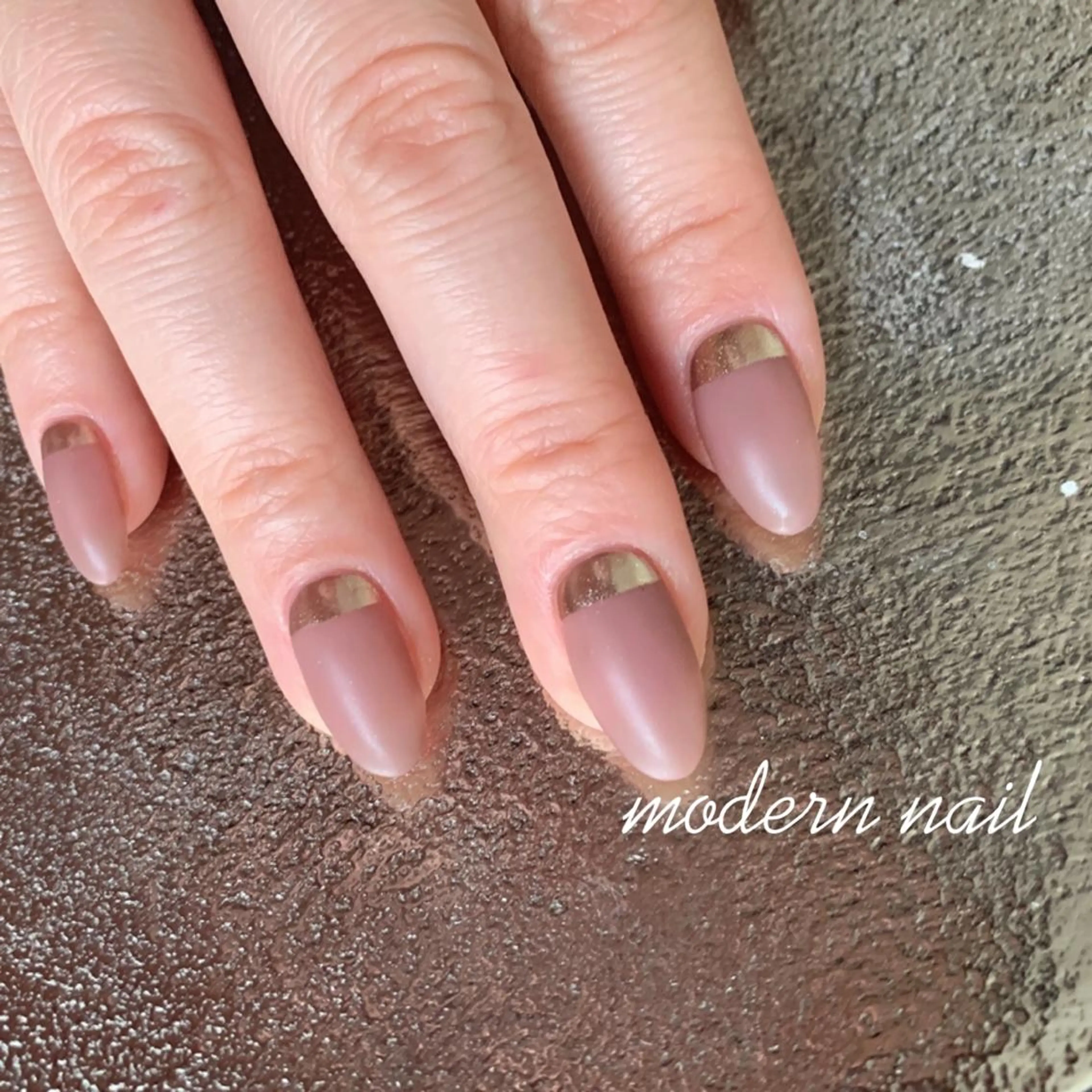 ネイル 小川 玲奈のネイルデザイン