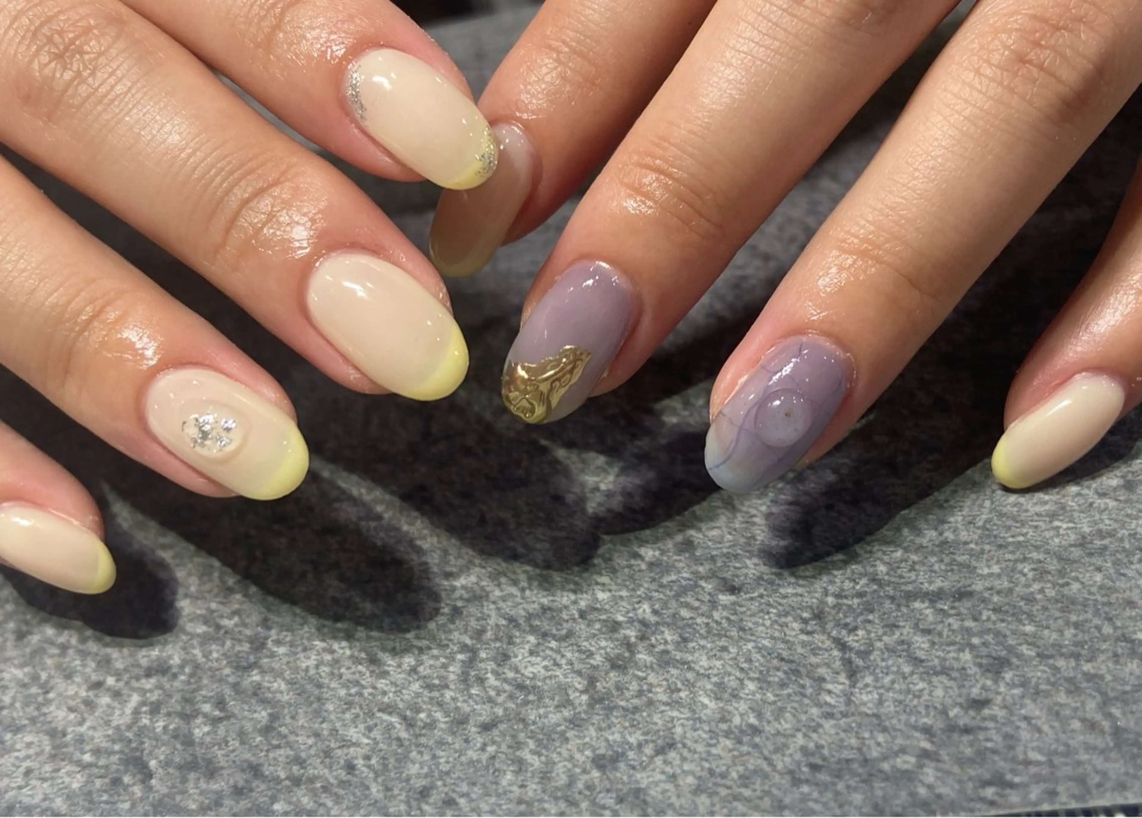 ネイル 加藤 綾のネイルデザイン