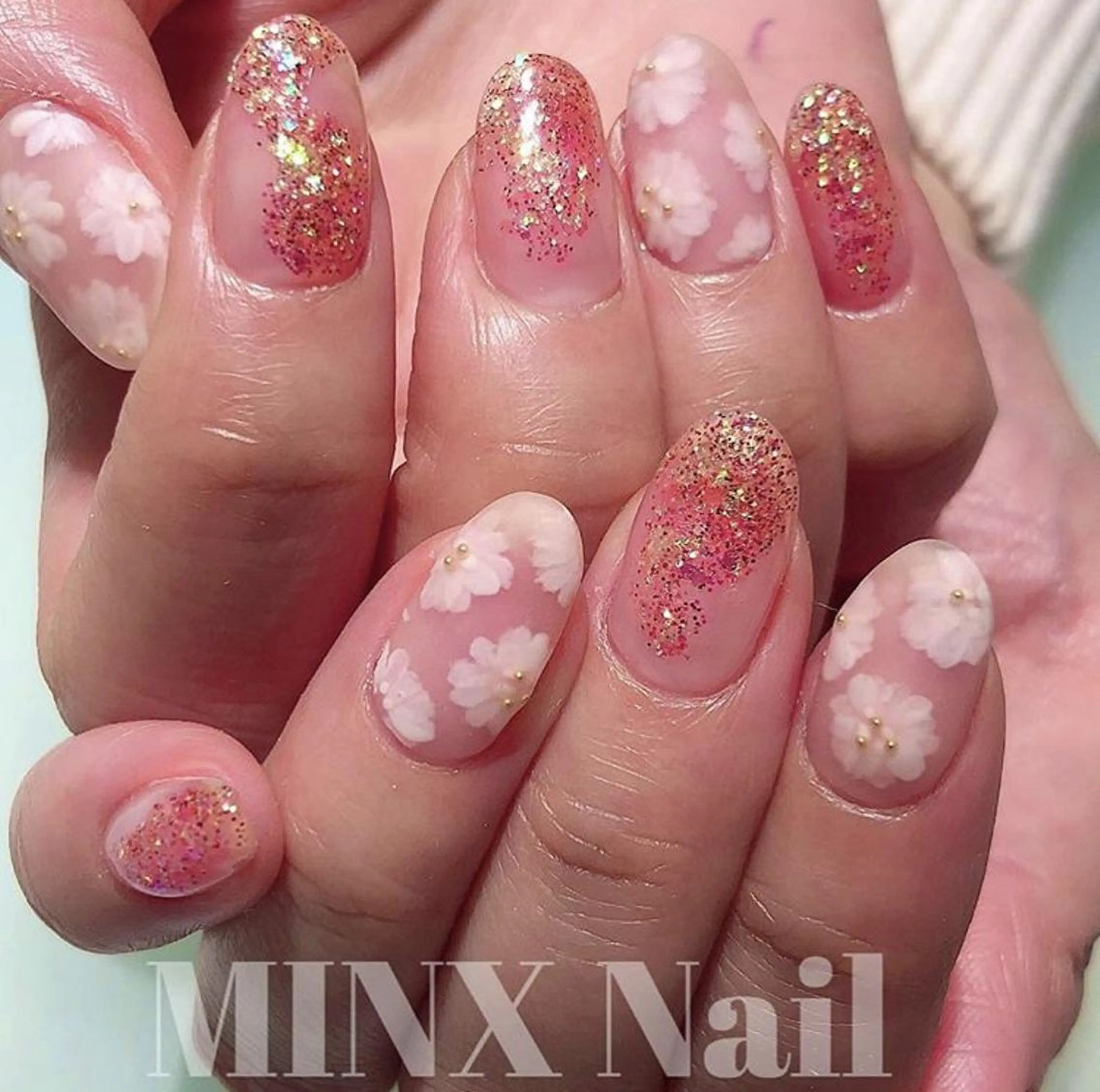 ネイル マットネイル 春ネイル ミンクス ネイル  原宿のネイルデザイン