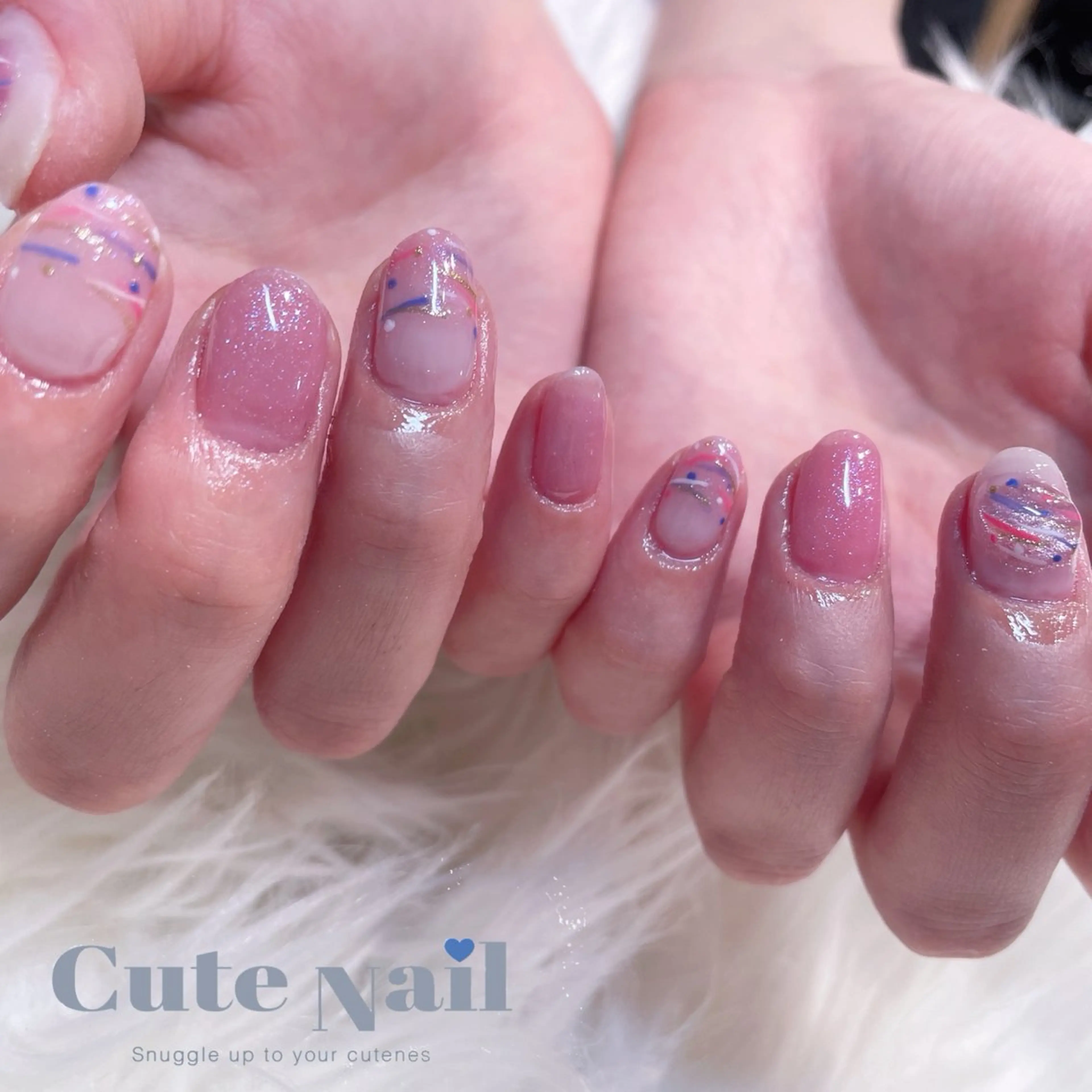 ネイル GO TODAY SHAiRE SALON原宿 Liber所属・️🫧もこ 艶感ネイル🫧のネイルデザイン