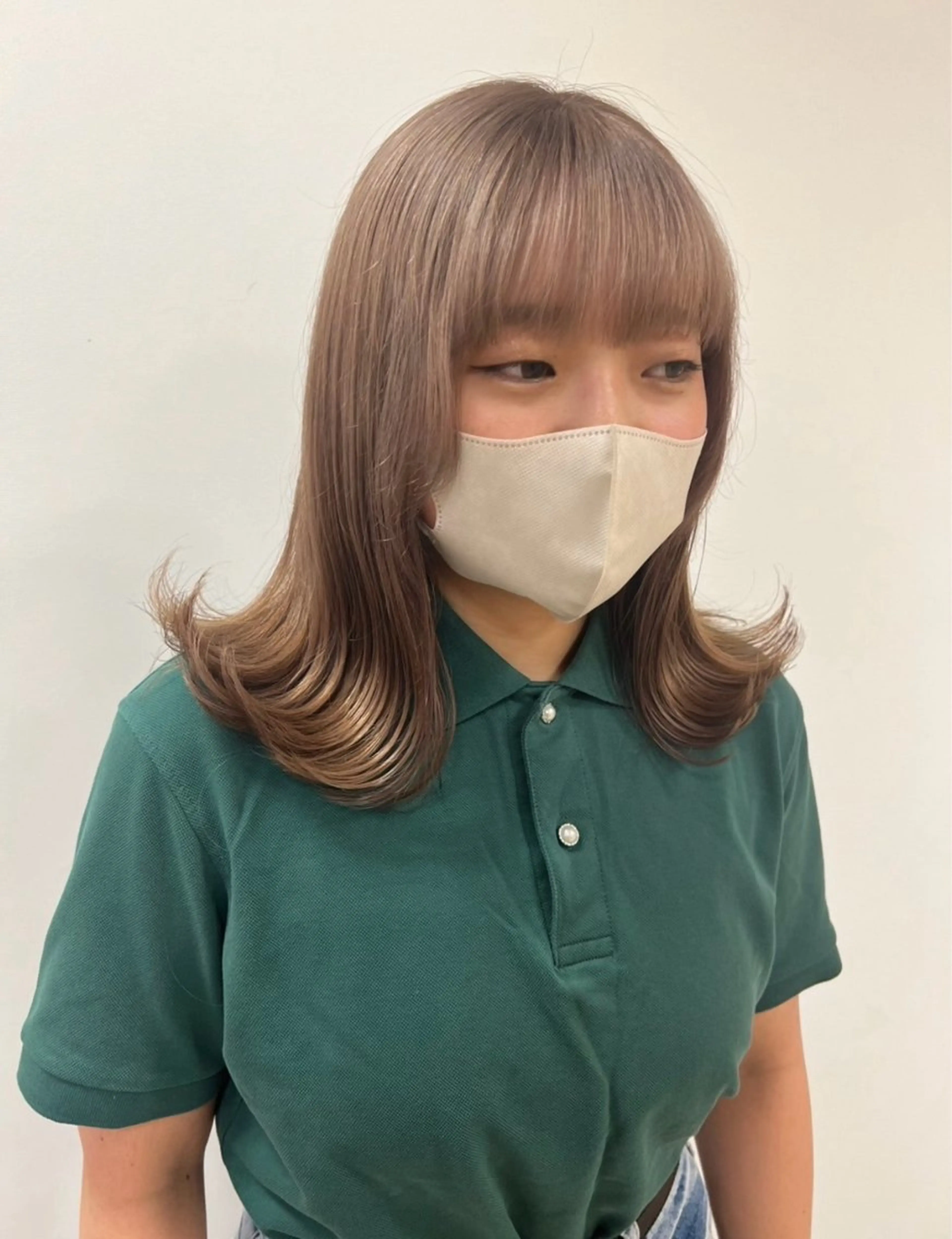 ロング カラー ベージュカラー ブリーチ ケアブリーチ 透明感カラー ダブルカラー お悩み改善 艶髪🍄みくのヘアスタイル