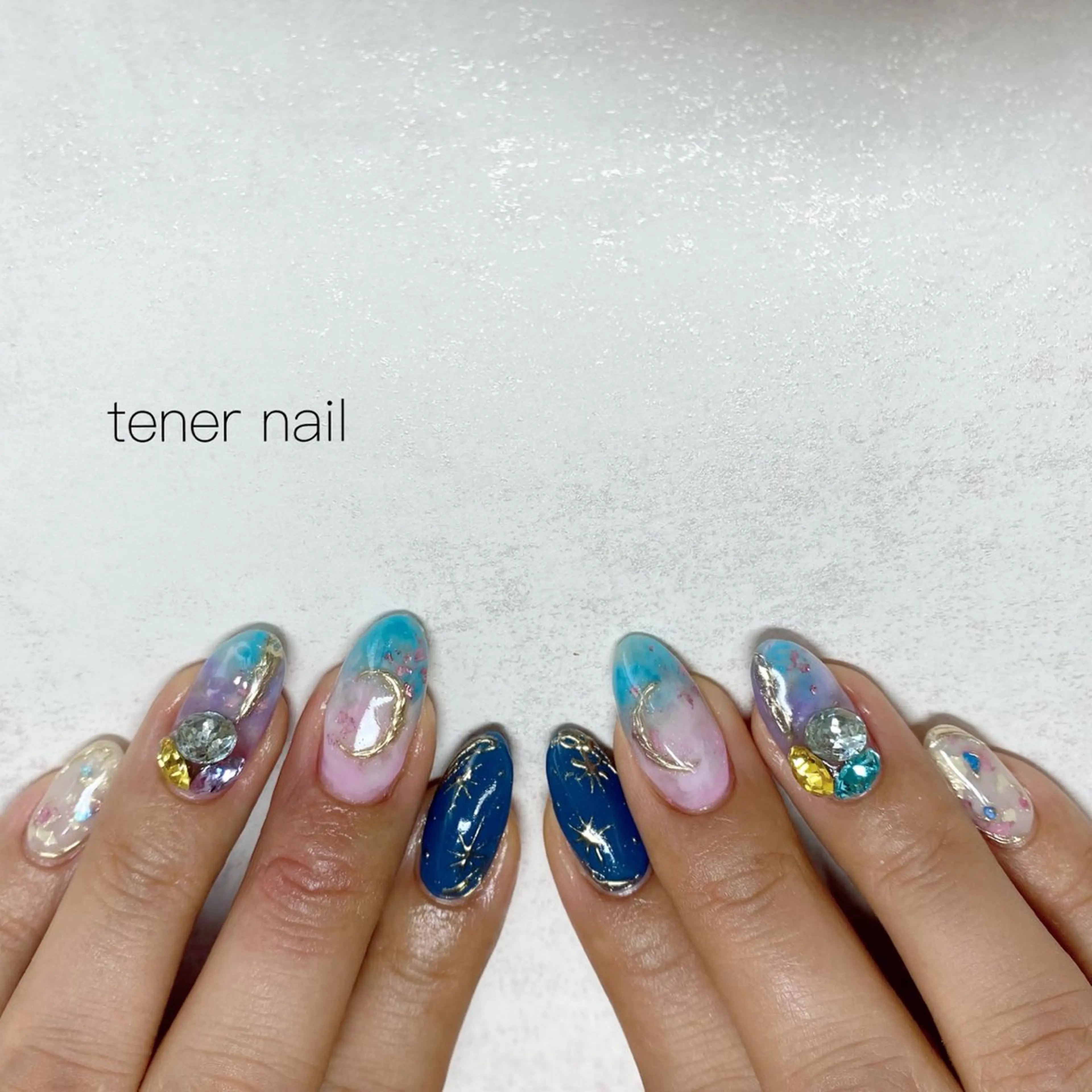 ネイル キラキラネイル ハンドネイル tener  nail  テネルネイル所属・テネルネイル tener nailのネイルデザイン