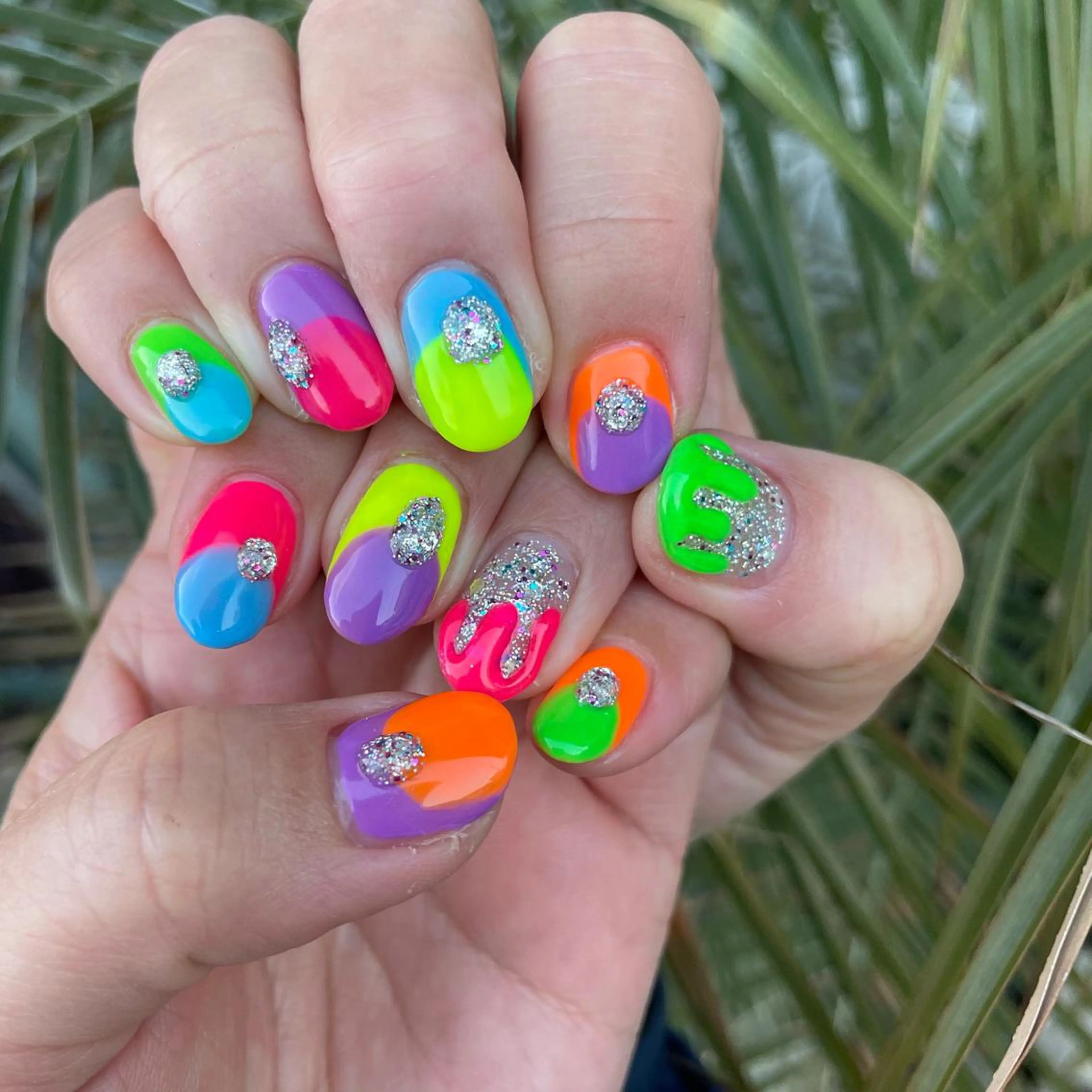 ネイル es nailのネイルデザイン