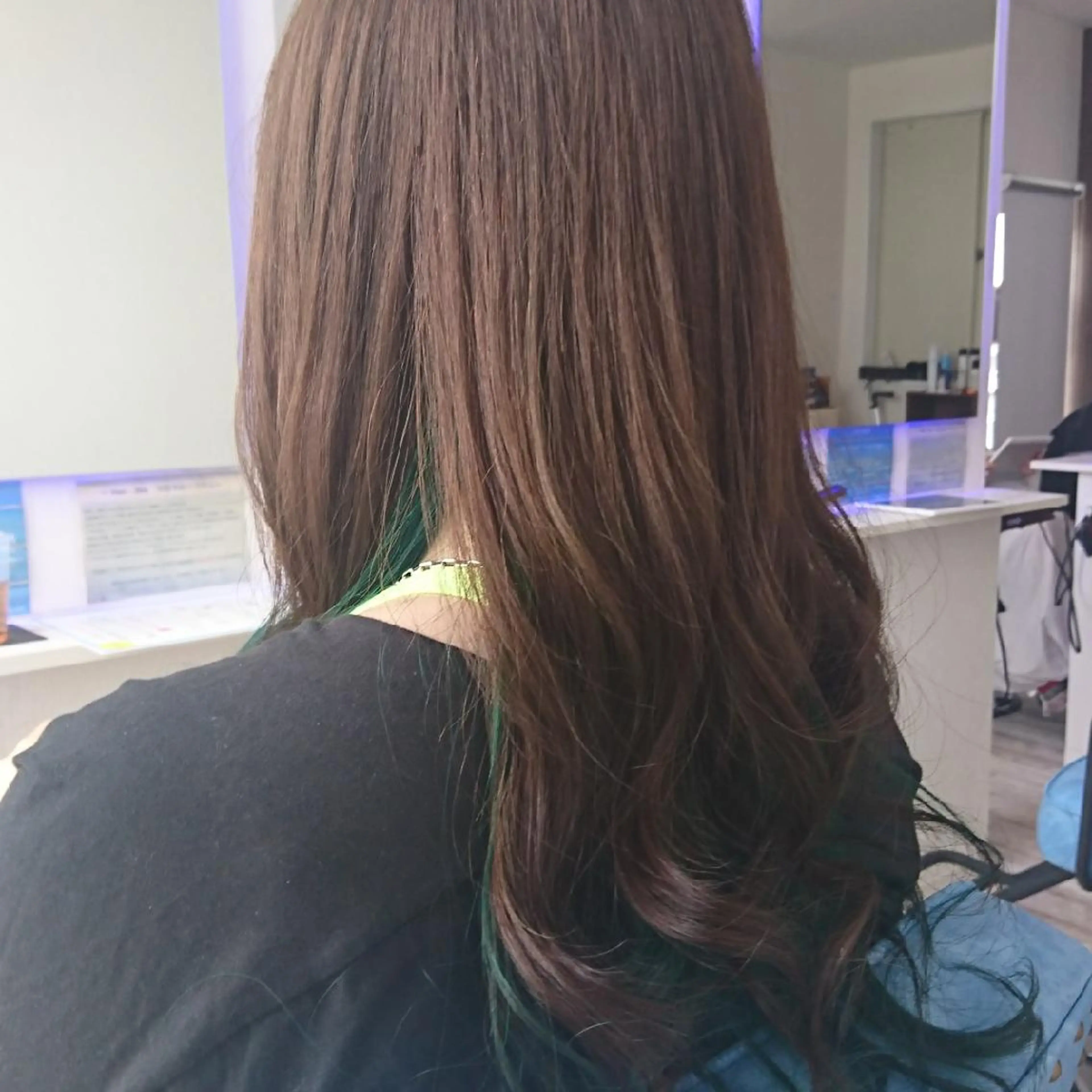 ロング カラー インナーカラー 中嶌 健一のヘアスタイル