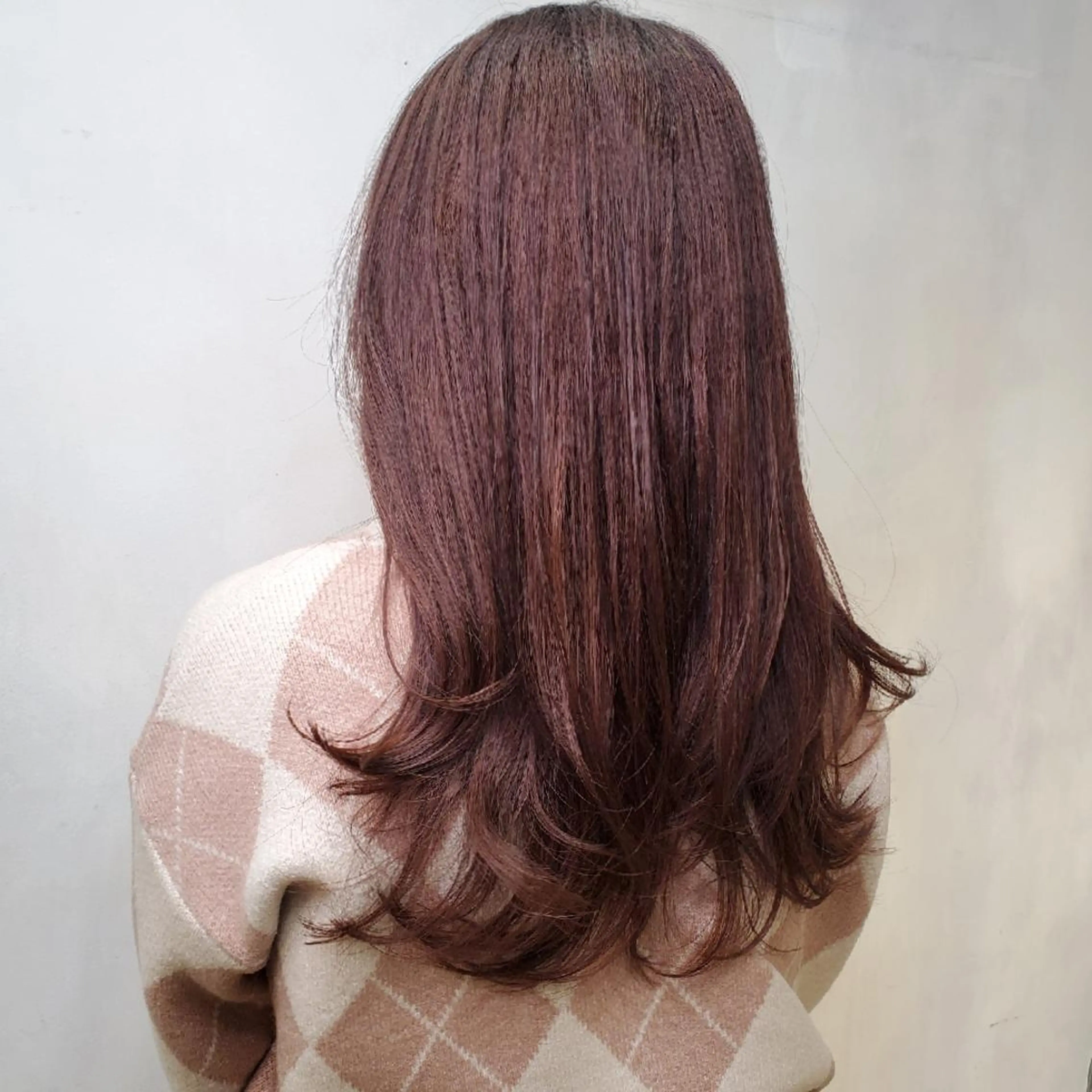 セミロング 韓国風ヘア レイヤーカット 韓国レイヤー　 suzuのヘアスタイル