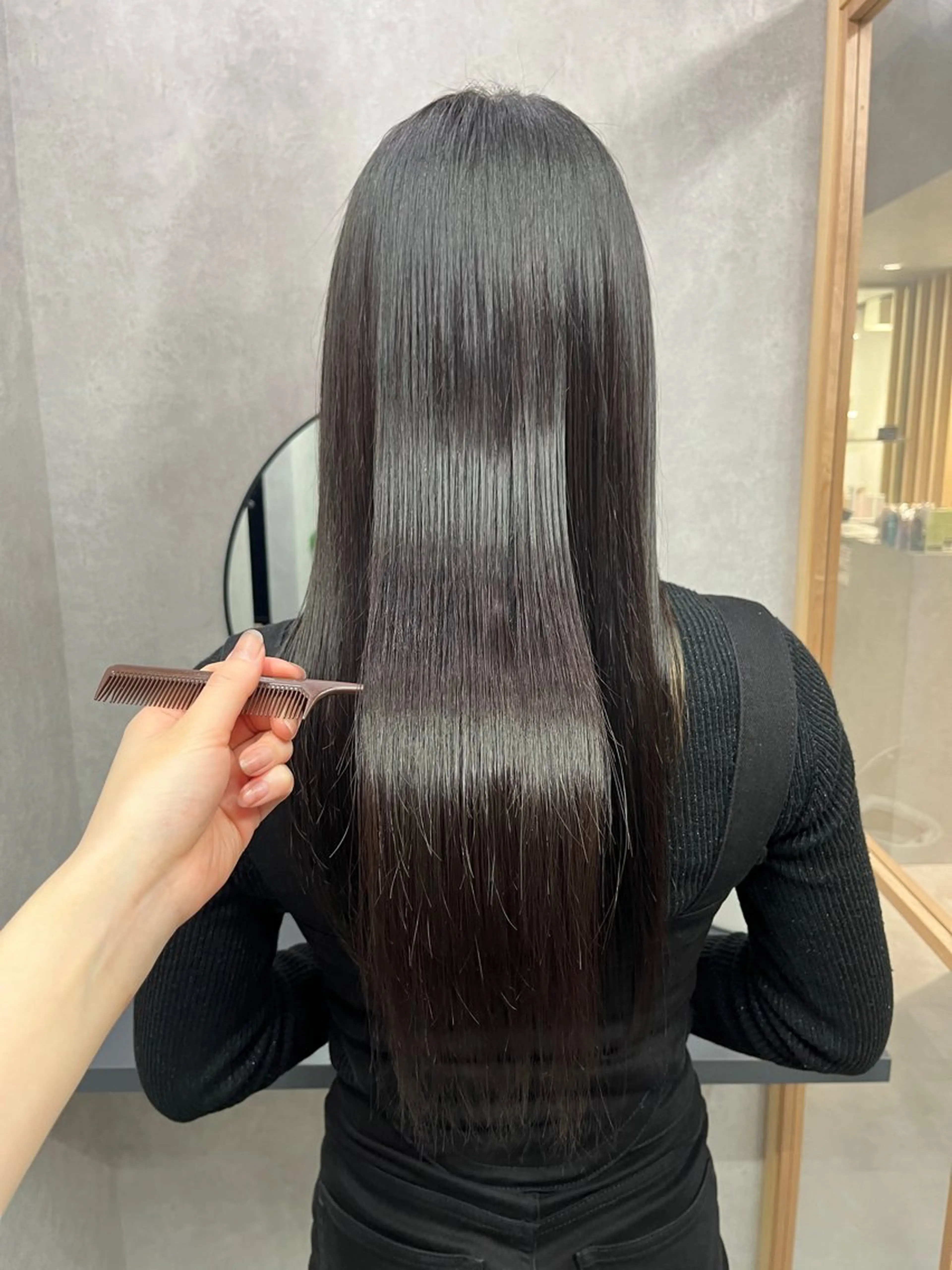 ロング トリートメント 【透明感カラー‎✨】 中島日菜のヘアスタイル