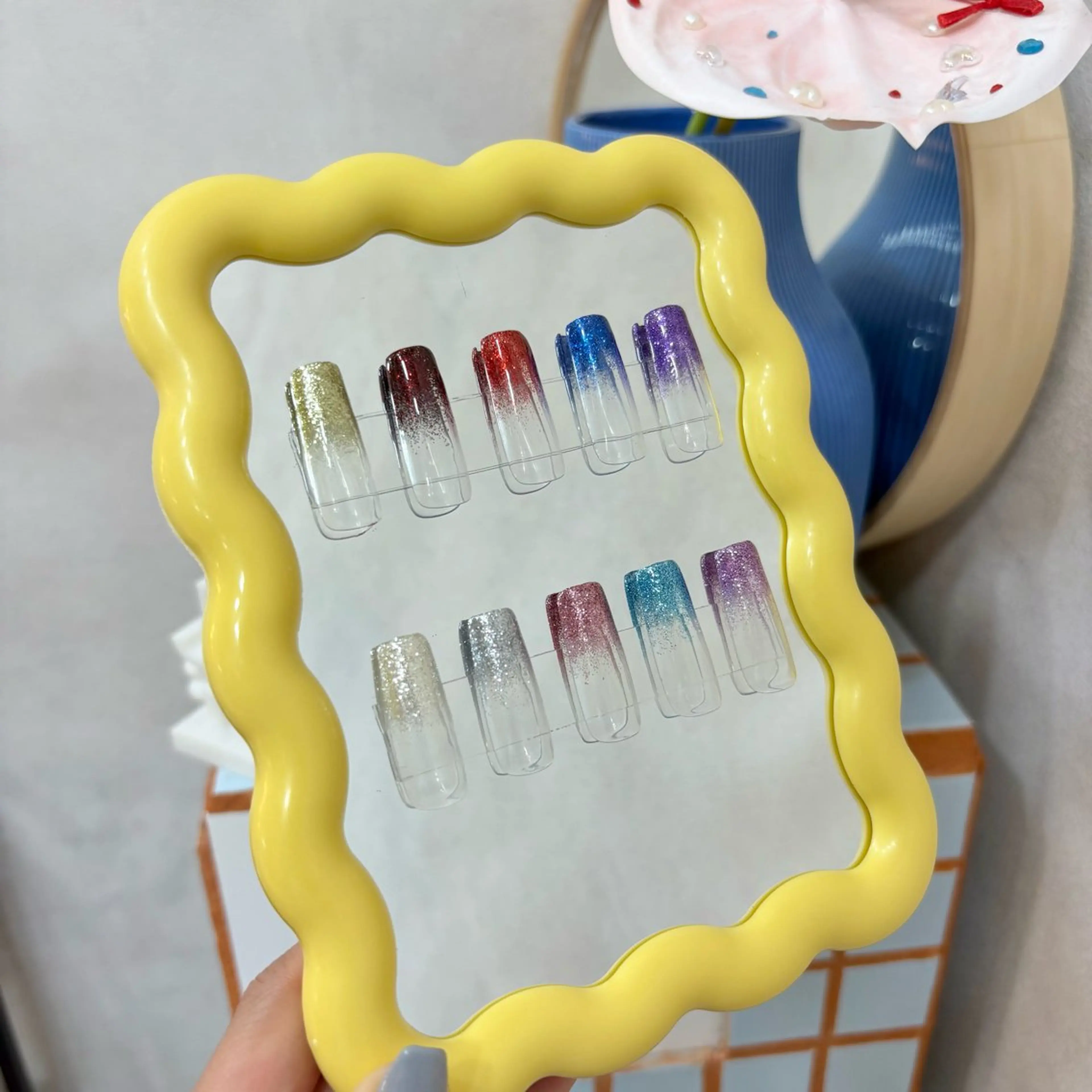 ネイル グラデーション ラメ(グリッター) ラメグラデーション ハンドネイル Joia所属・Natsuki nailのネイルデザイン