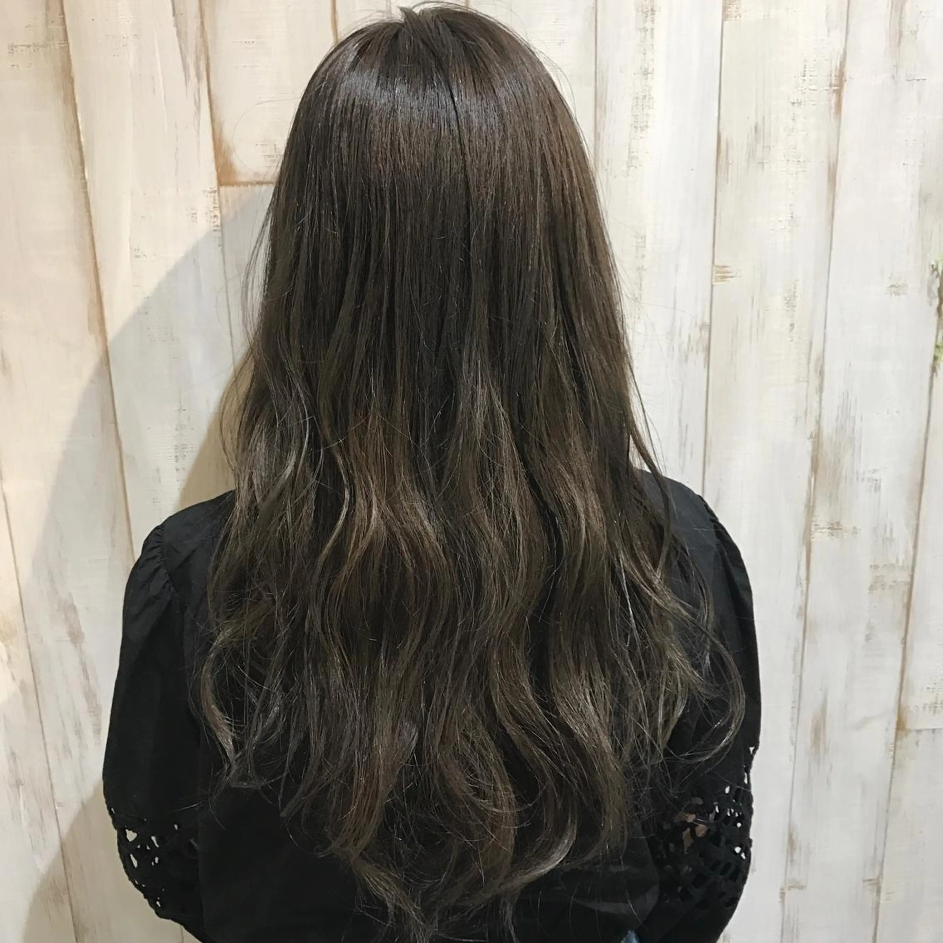 ロング 庄司 美佑樹のヘアスタイル