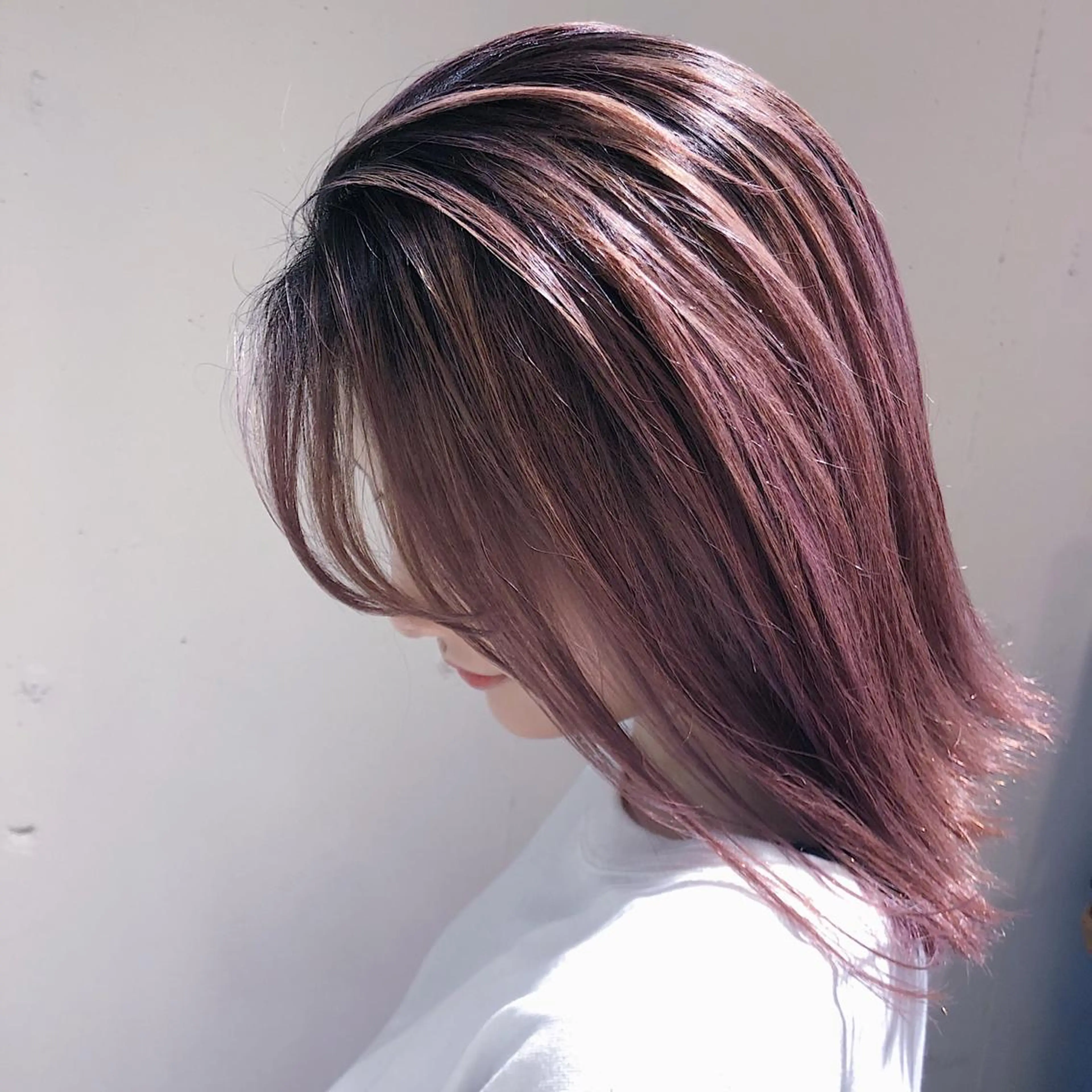 ミディアム カラー パーマ ヘアアレンジ アッシュ アッシュグレー バレイヤージュ ベージュカラー ブリーチ 【ツヤ髪美容師】 ツダケイスケのヘアスタイル