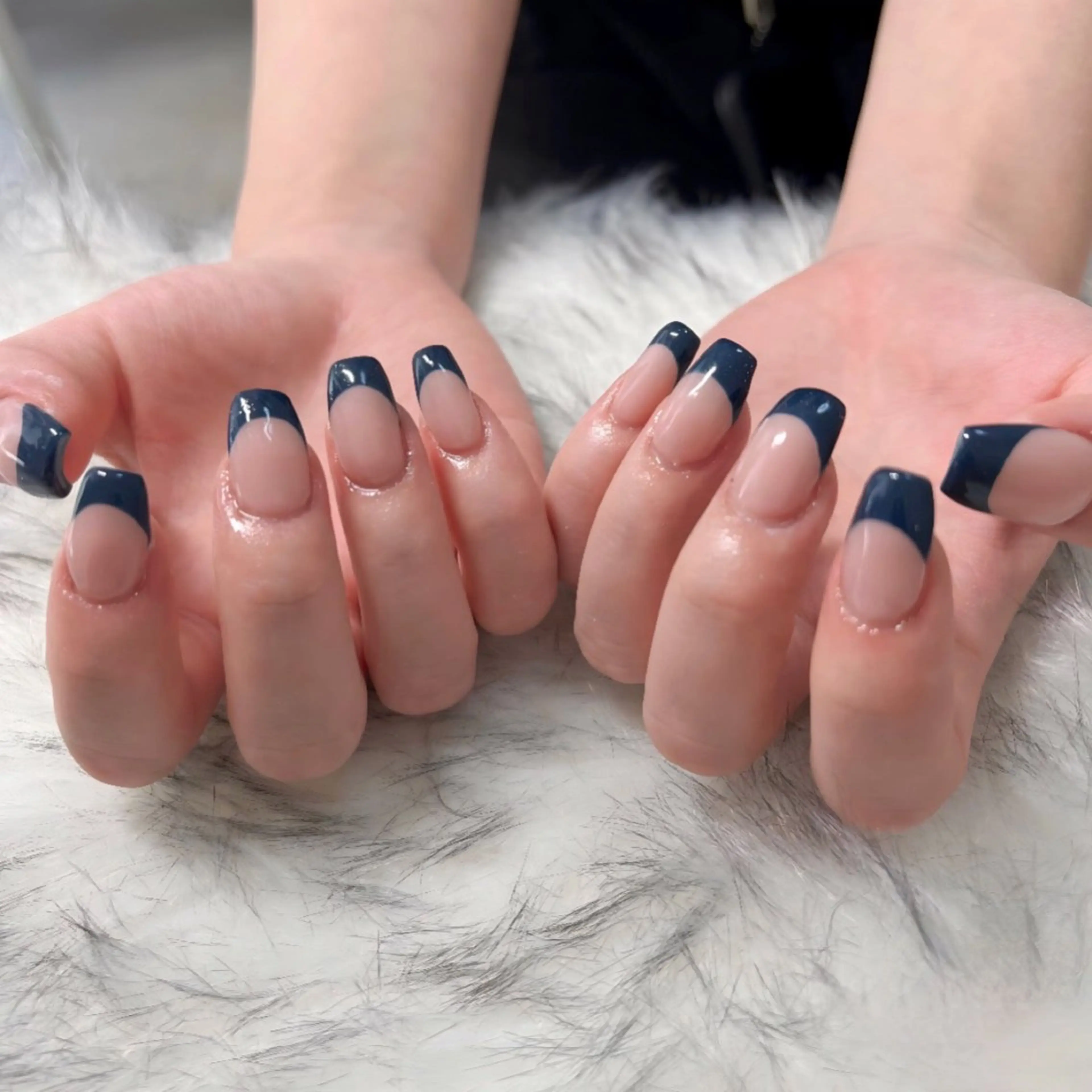 セミロング ハンドネイル mao .のネイルデザイン