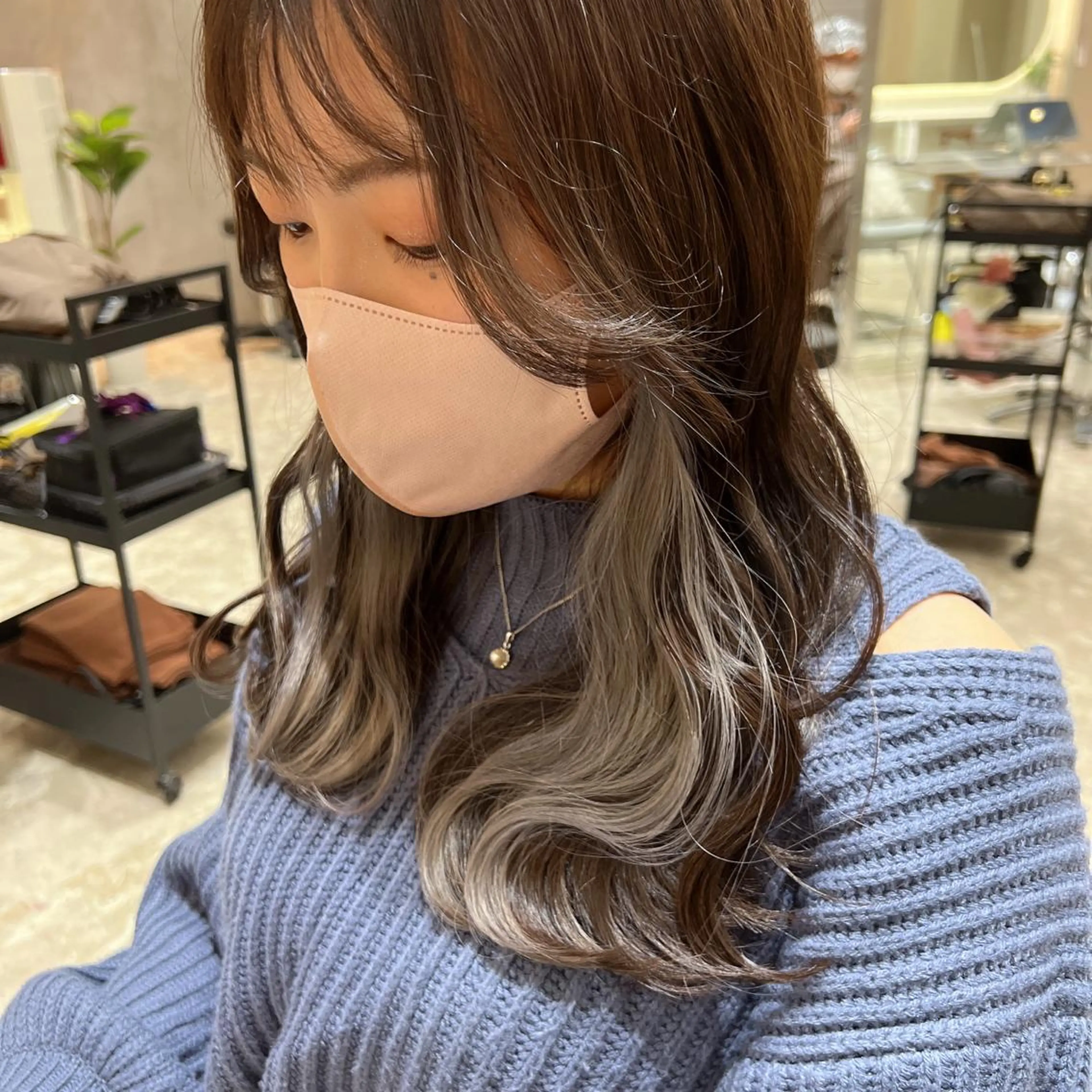 セミロング 艶カラー💎 髪質改善🎈アトワのヘアスタイル