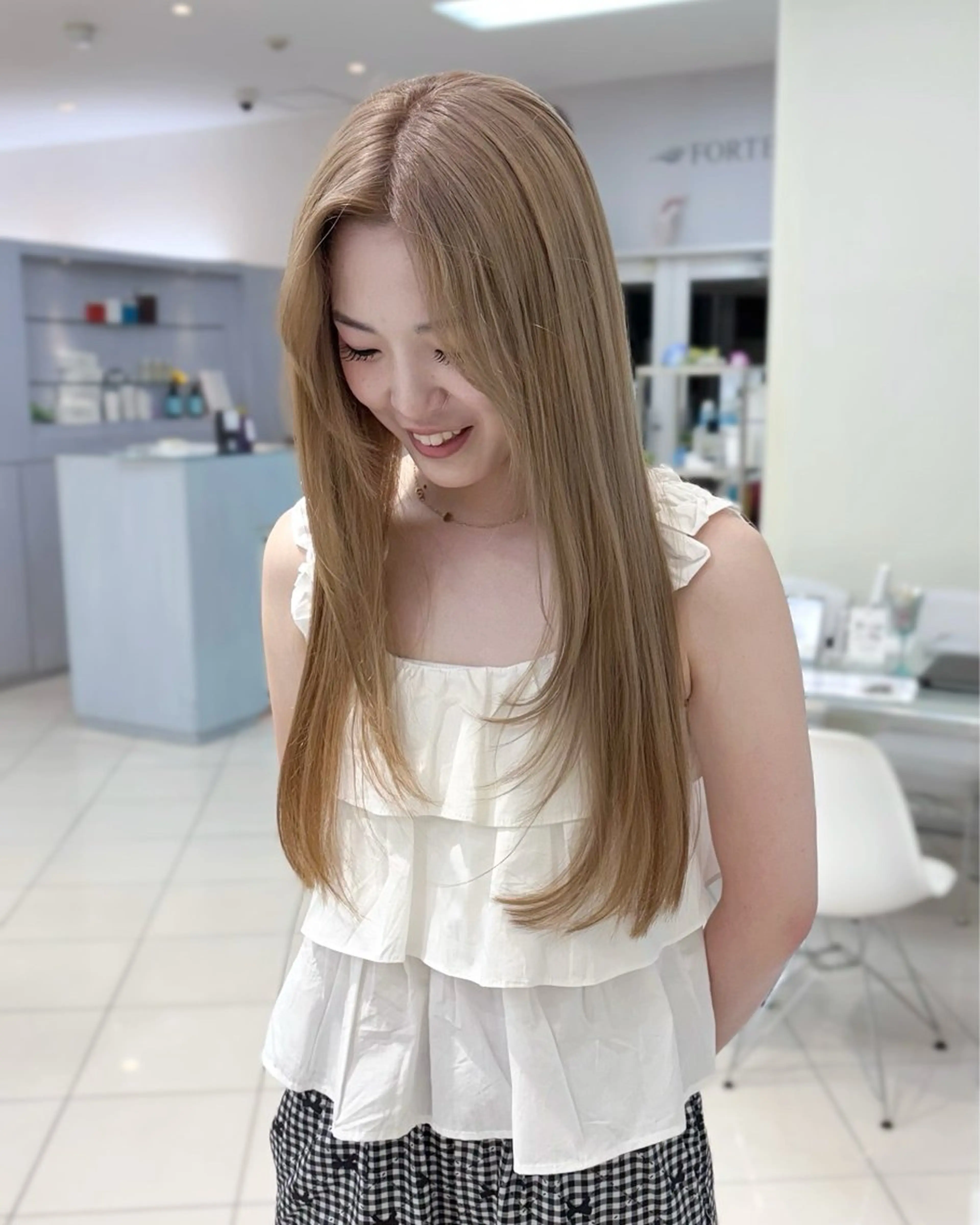 ロング ヘアカラー トリートメント 盛れる韓国ヘア🩰/ 透明感カラー/華のヘアスタイル