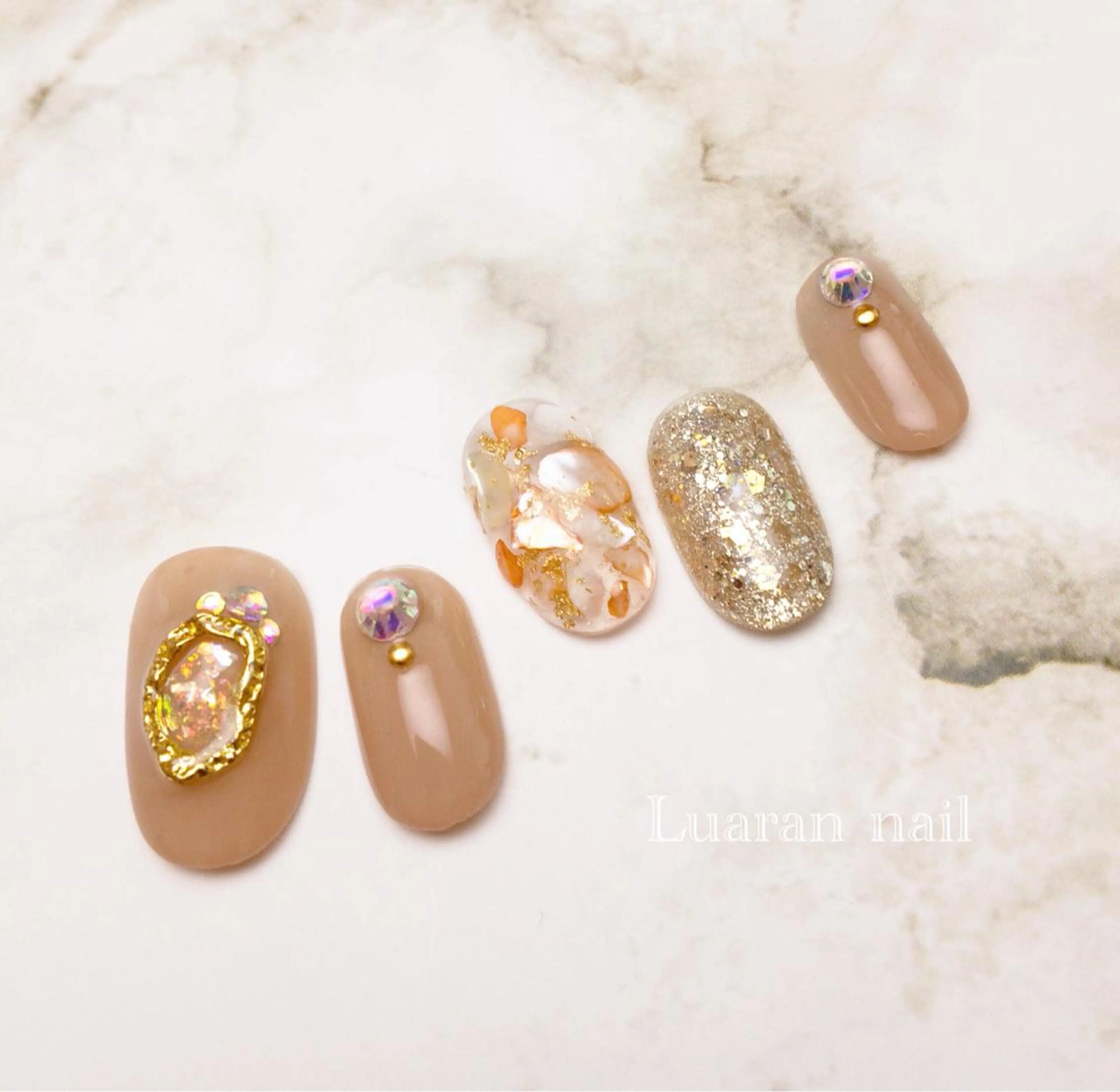 ネイル Luaran nailのネイルデザイン