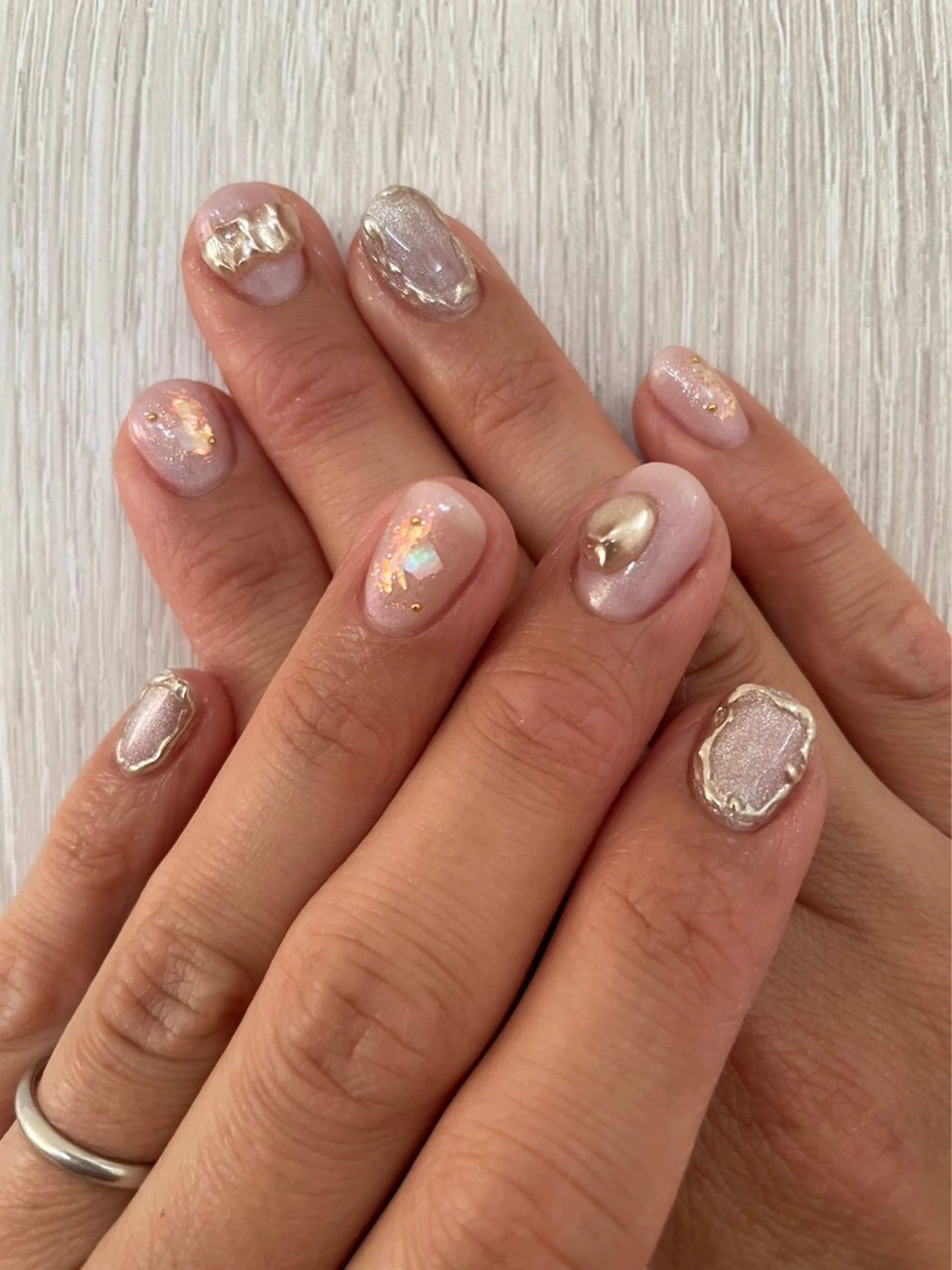 ネイル ニュアンスネイル tete __のネイルデザイン