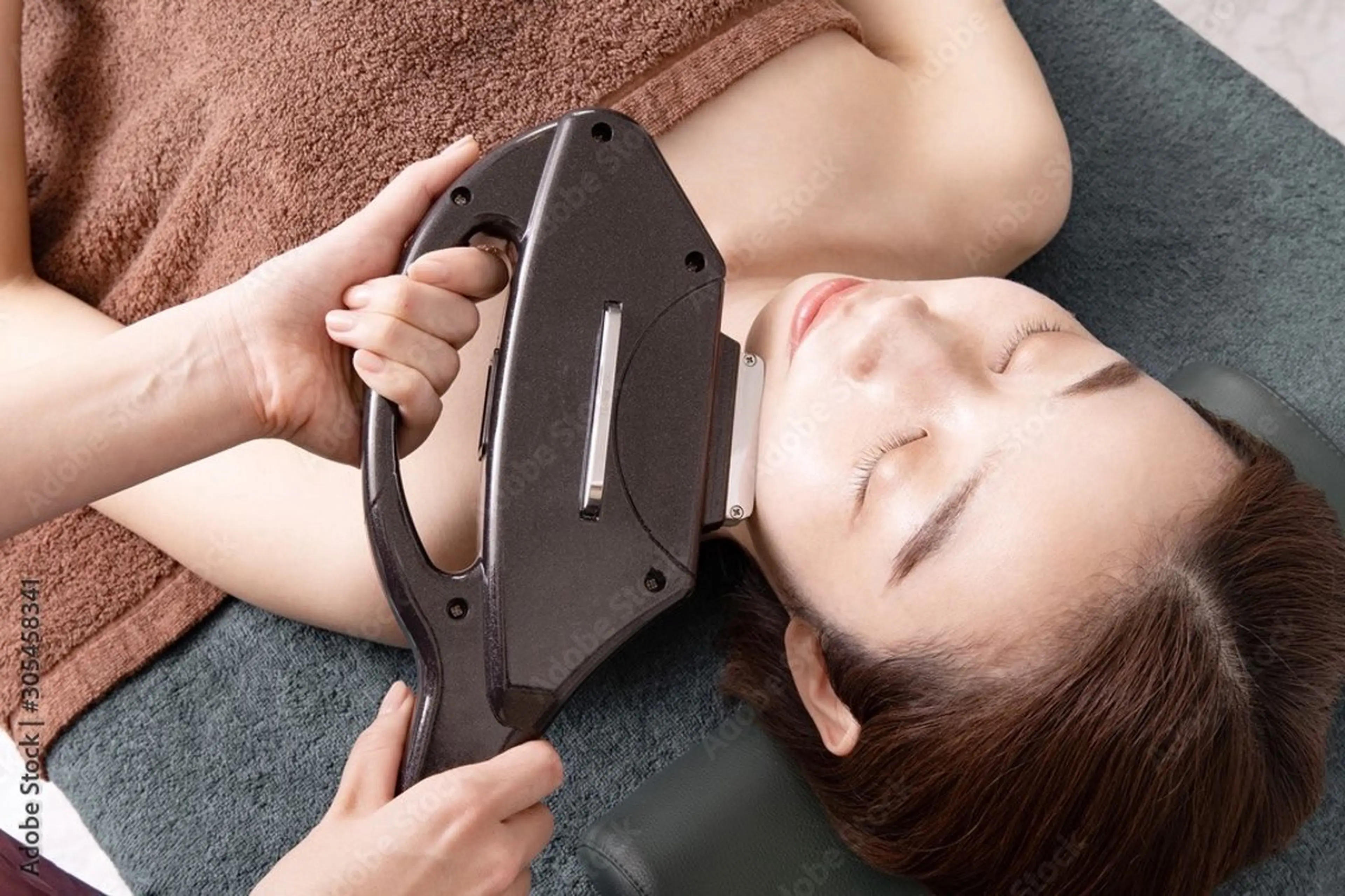 〈女性限定🪽🎀〉お顔 脱毛の写真