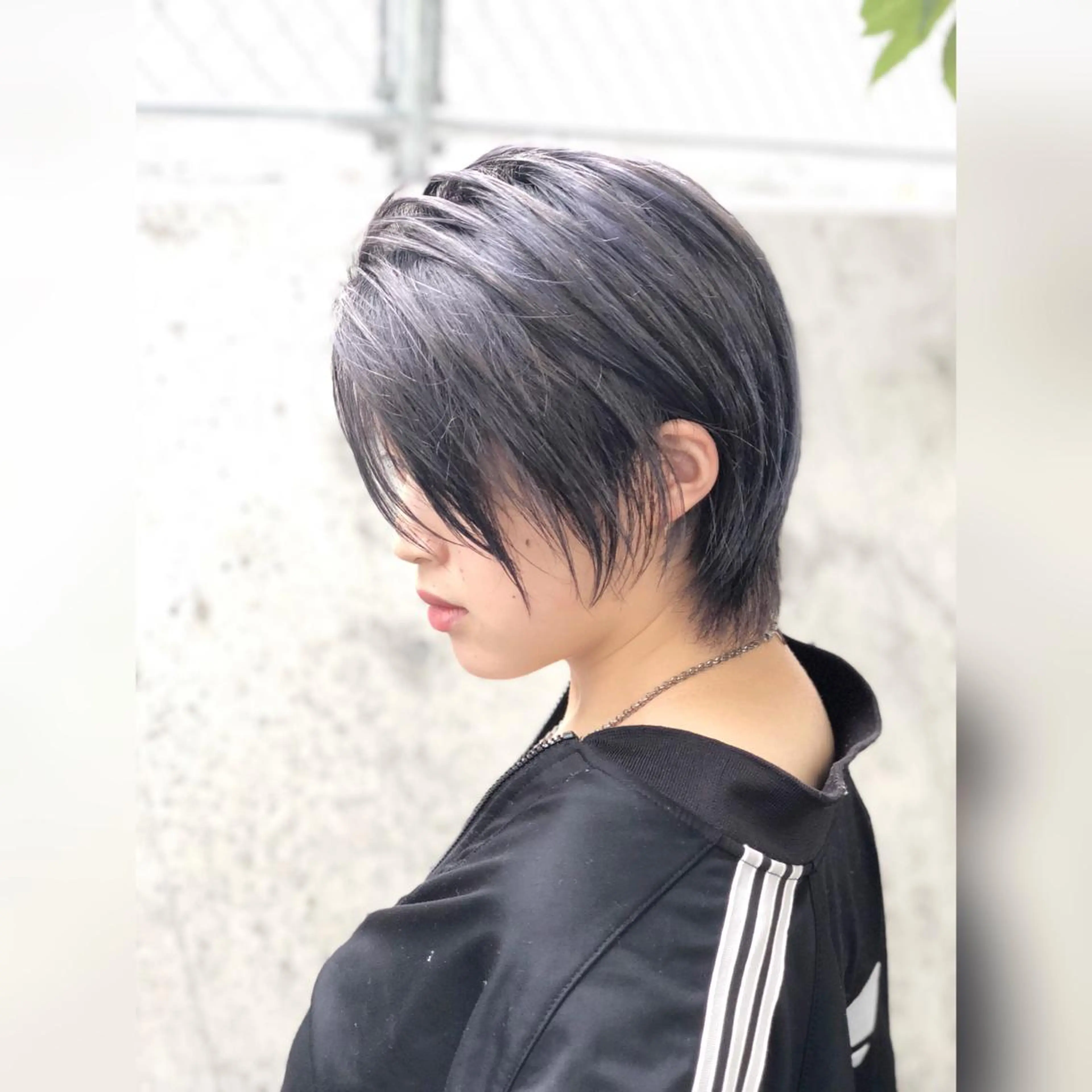 ショート 圧倒的美髪ストレート ツダケイタロウのヘアスタイル