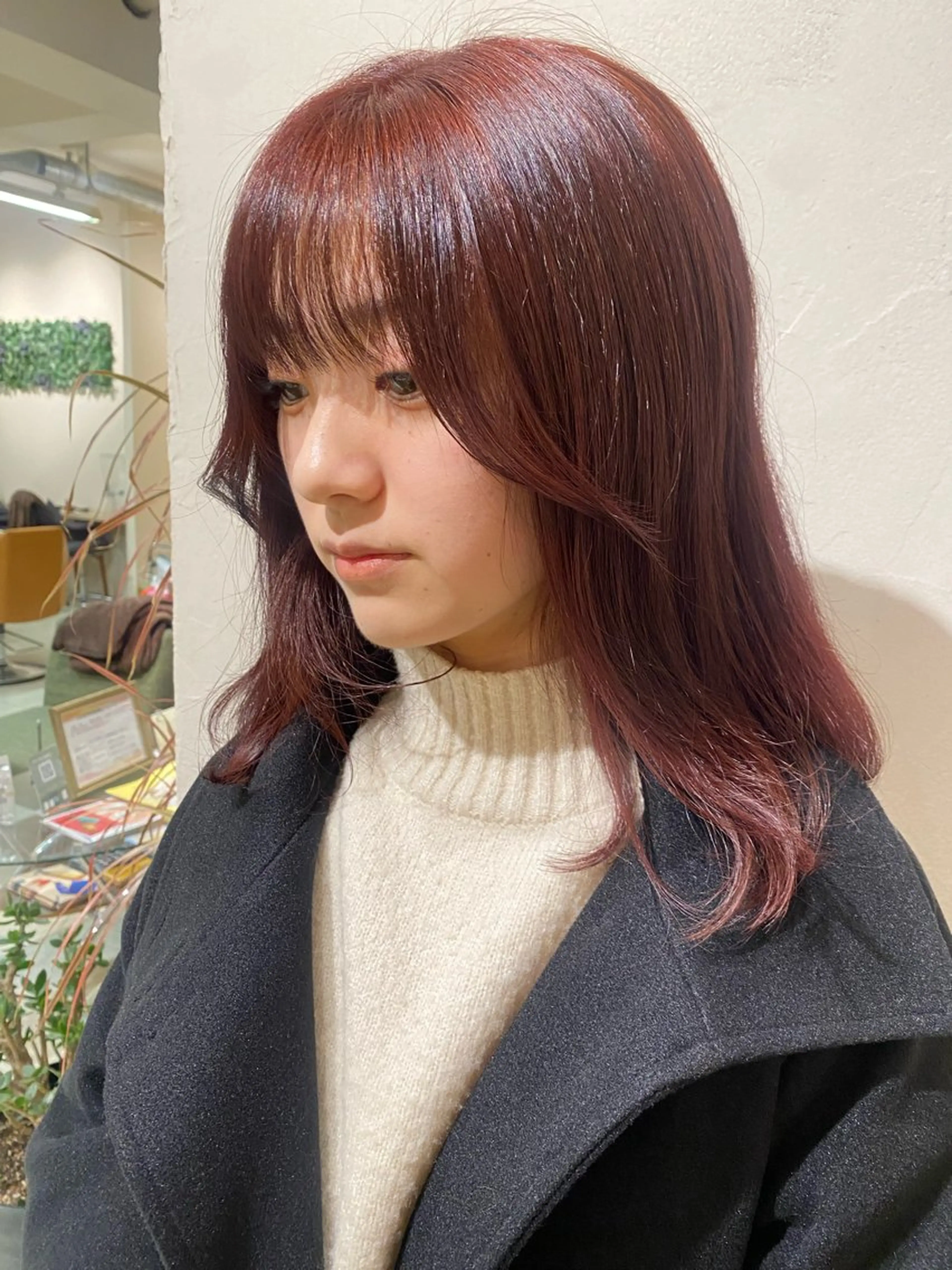 セミロング カラー 綾香 /透明感カラーのヘアスタイル