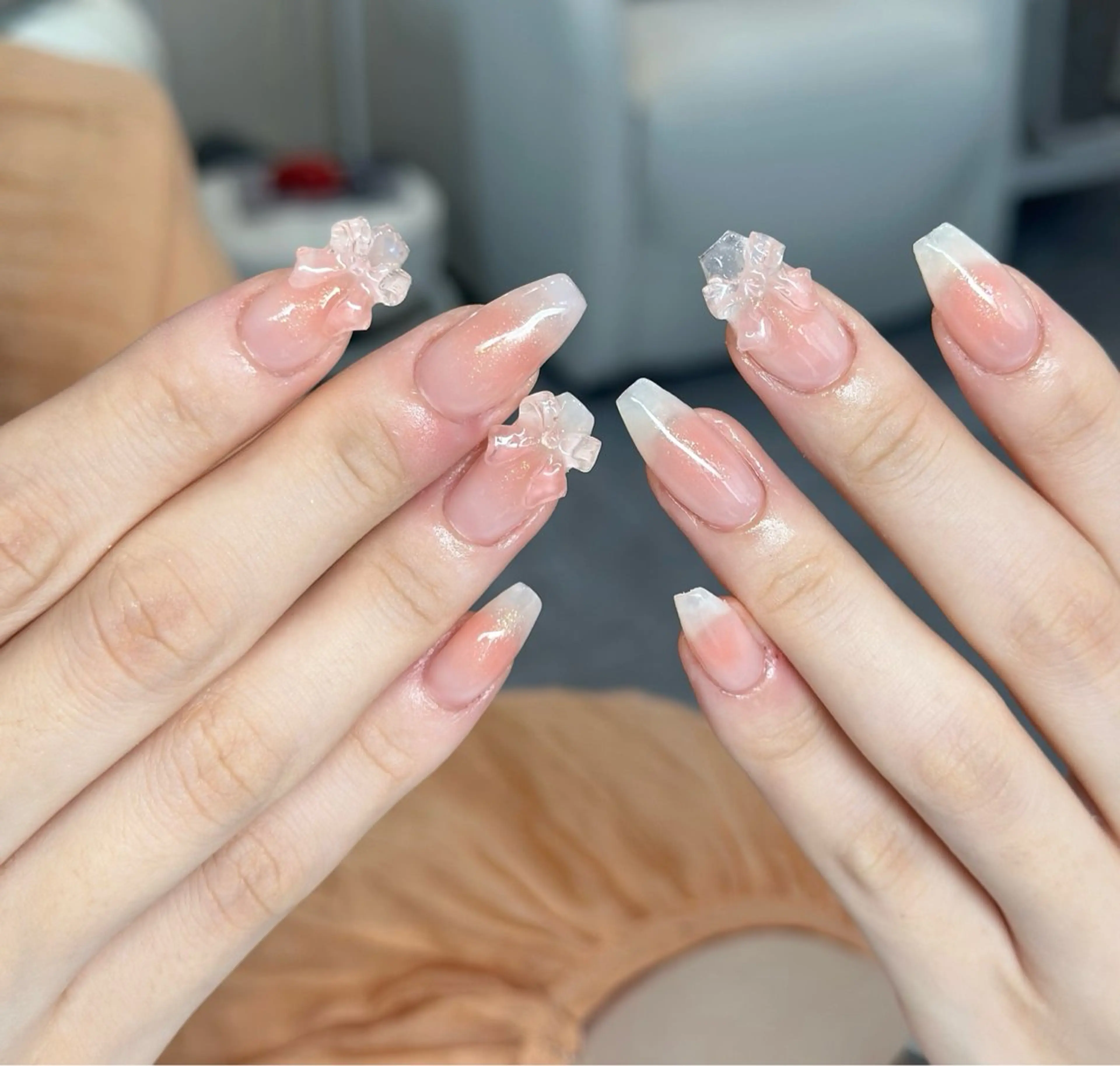 ネイル チークネイル Mi nailsのネイルデザイン