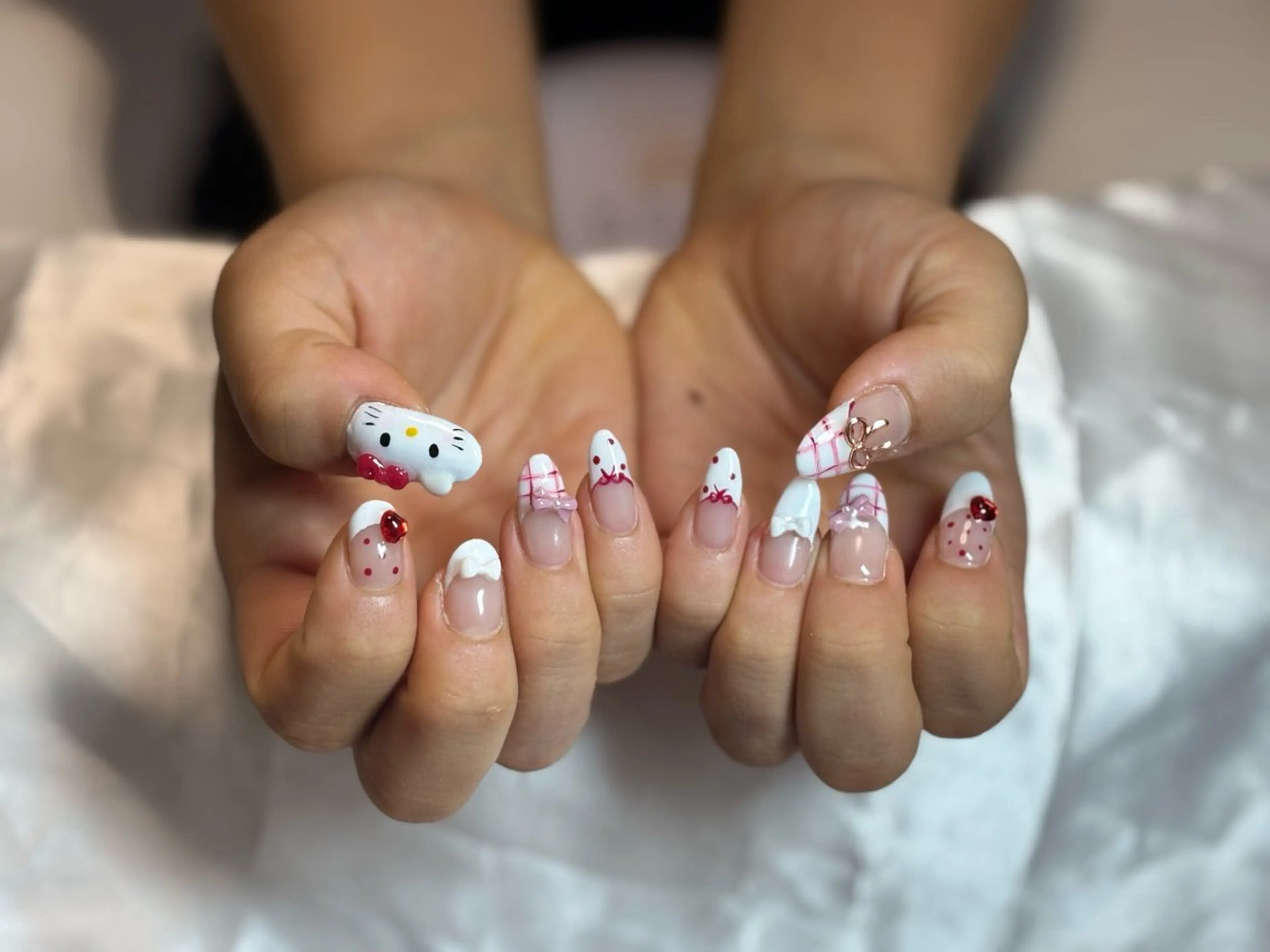 ネイル ハンドネイル cure upのネイルデザイン