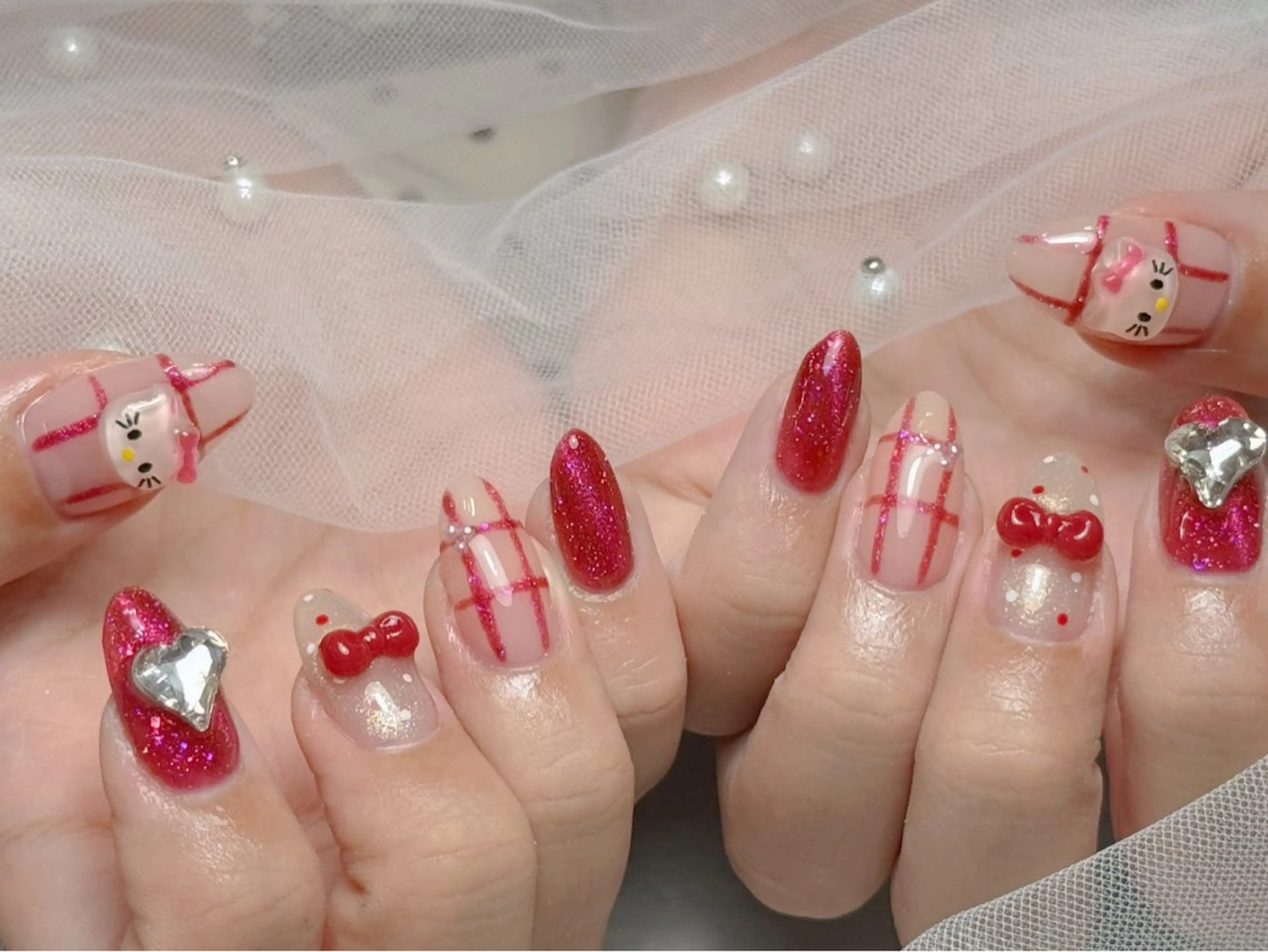 ネイル ハンドネイル マジックミラー所属・マジック ミラーのネイルデザイン