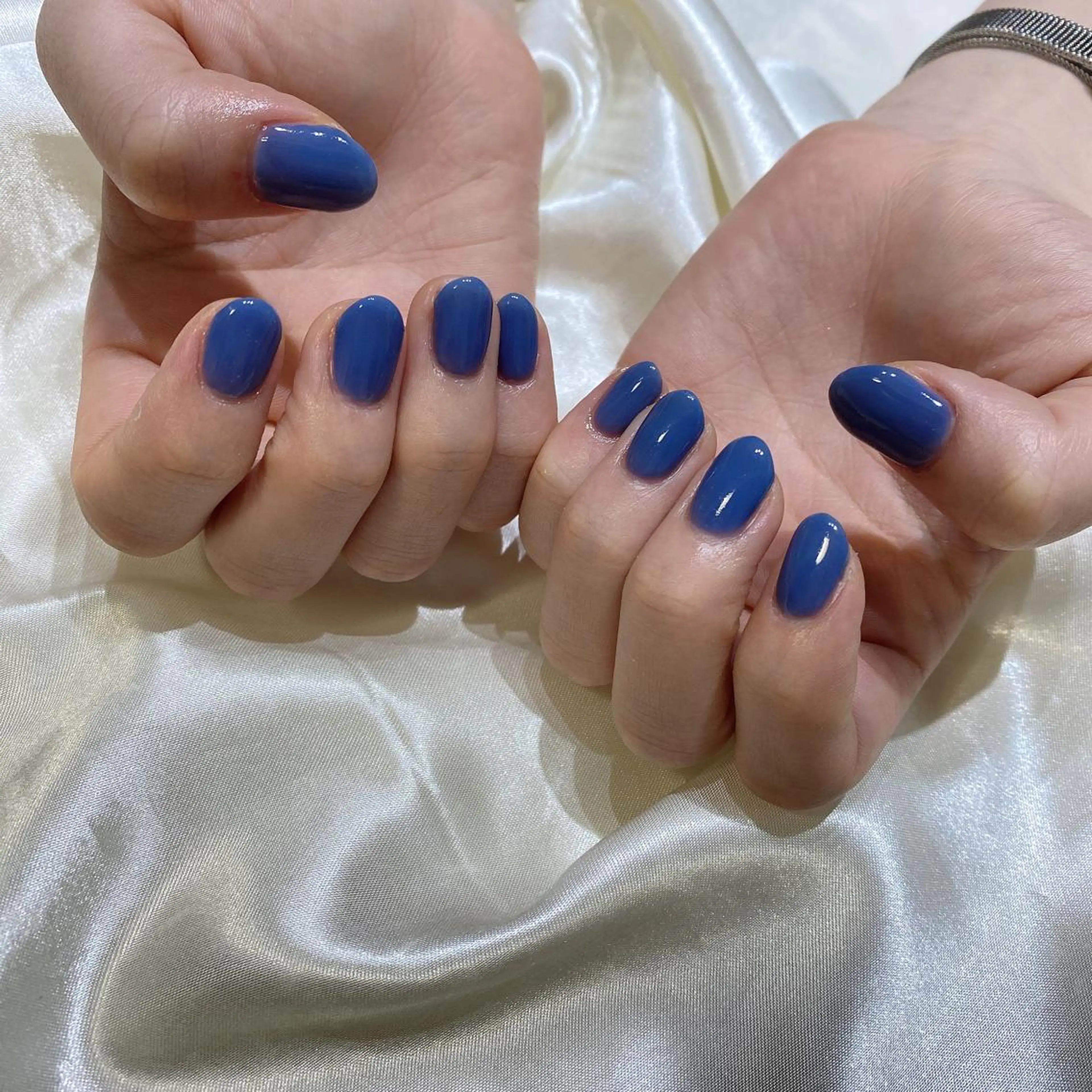 ネイル ハンドネイル 西岡 杏のネイルデザイン