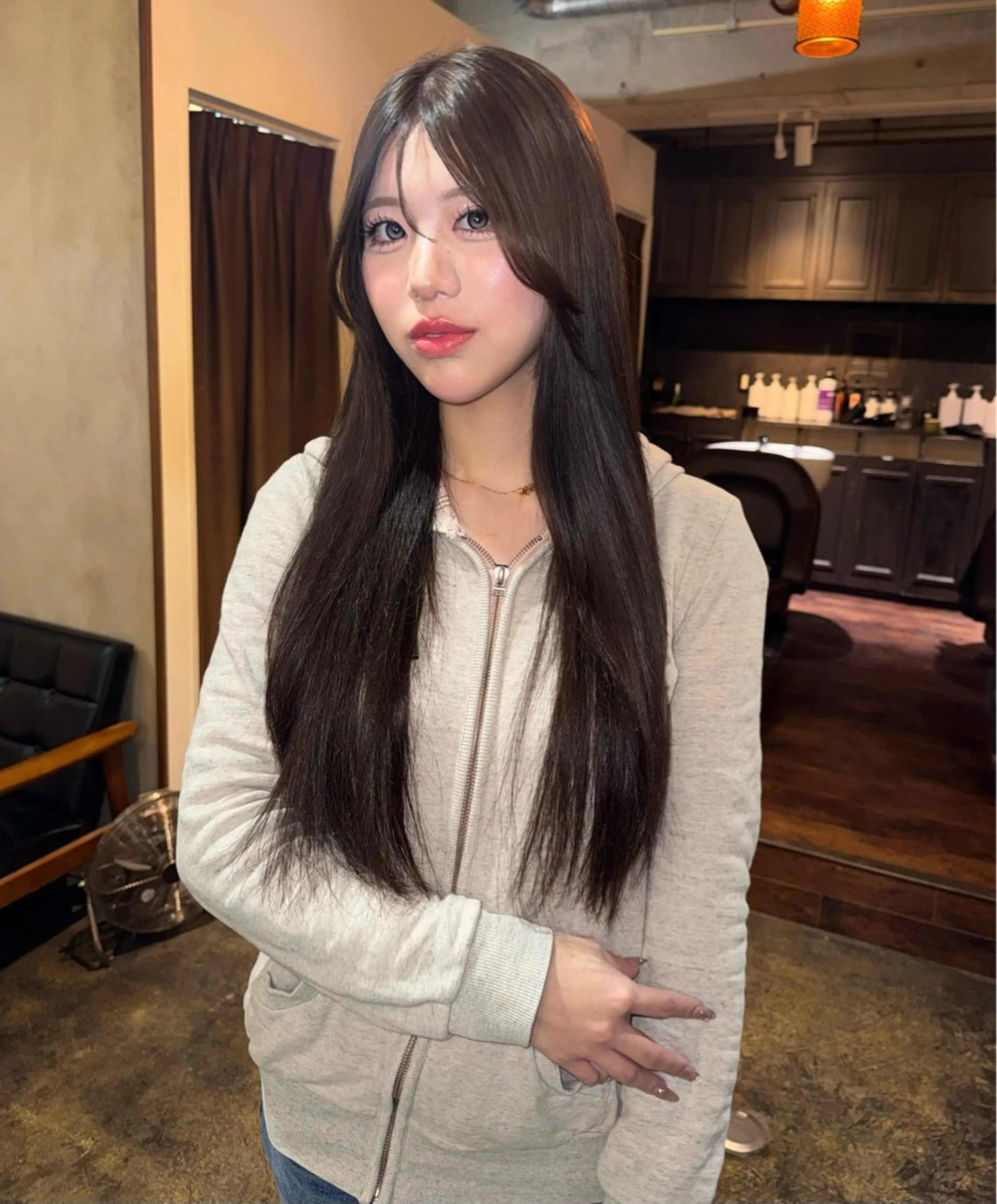 ロング カラー 野口 和真のヘアスタイル