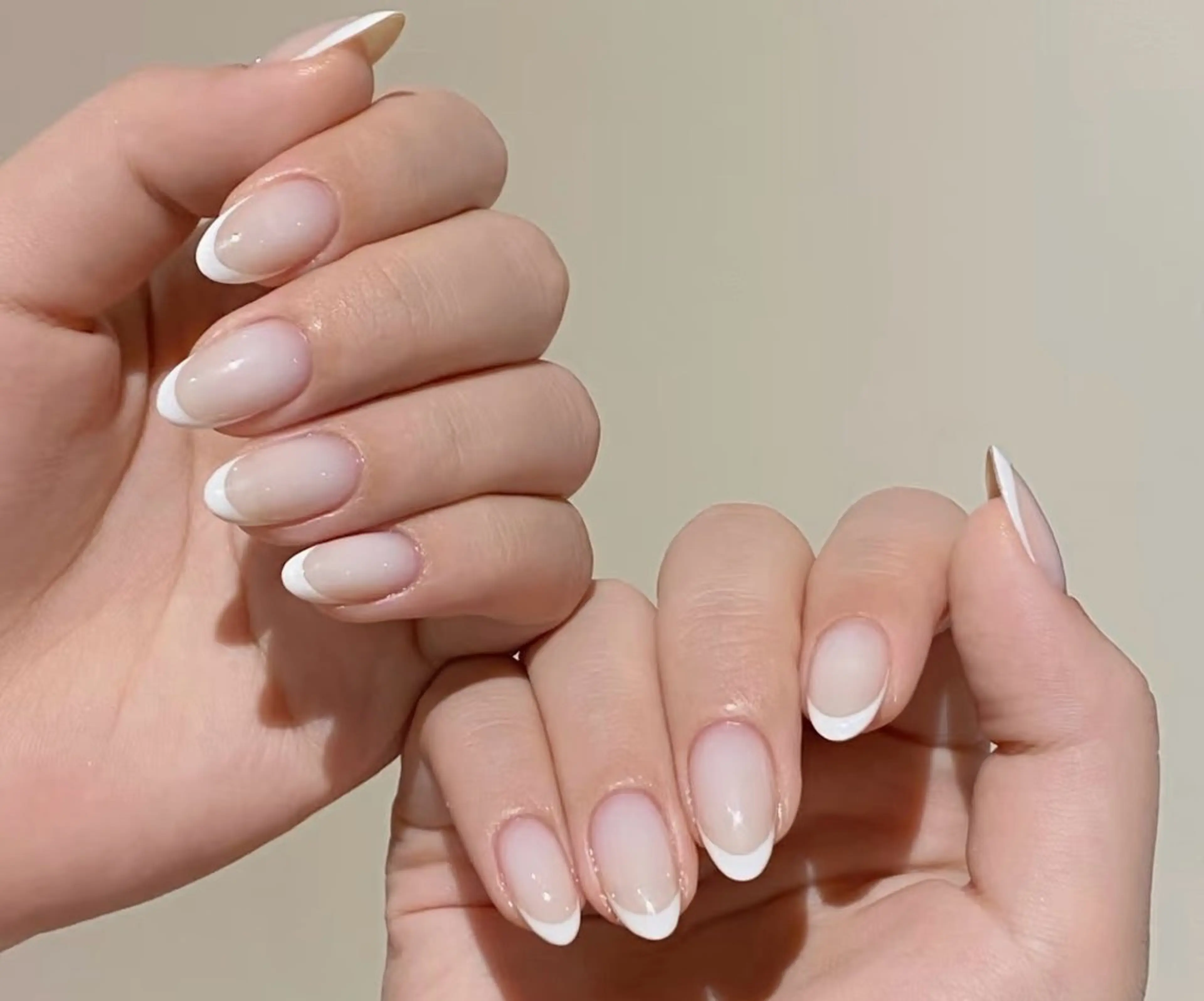 ネイル 高木 維麗絲のネイルデザイン