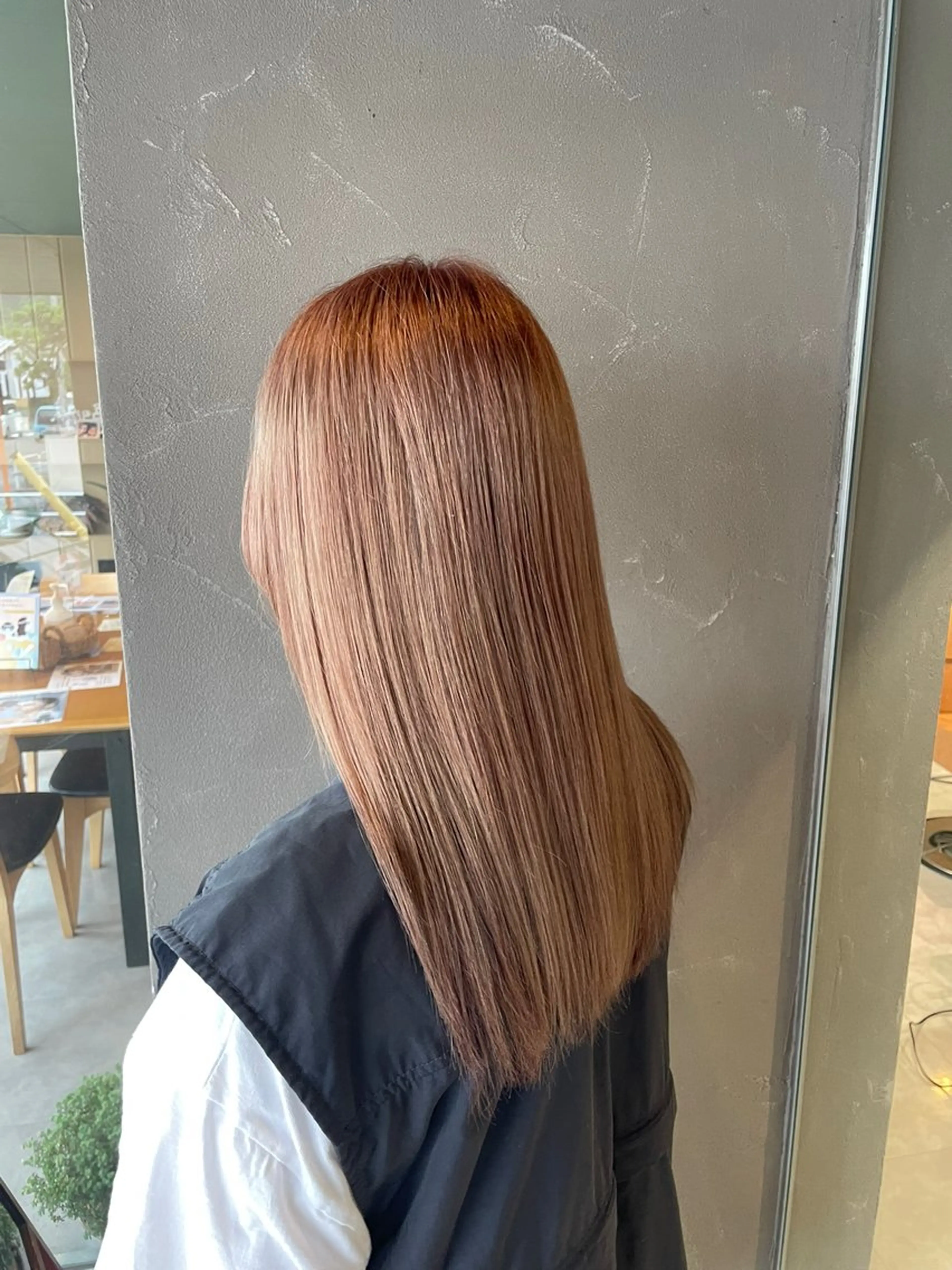 カラー ベージュカラー ピンクカラー ピンクベージュ ヘアカラー パパス| 尾頃功明のヘアスタイル