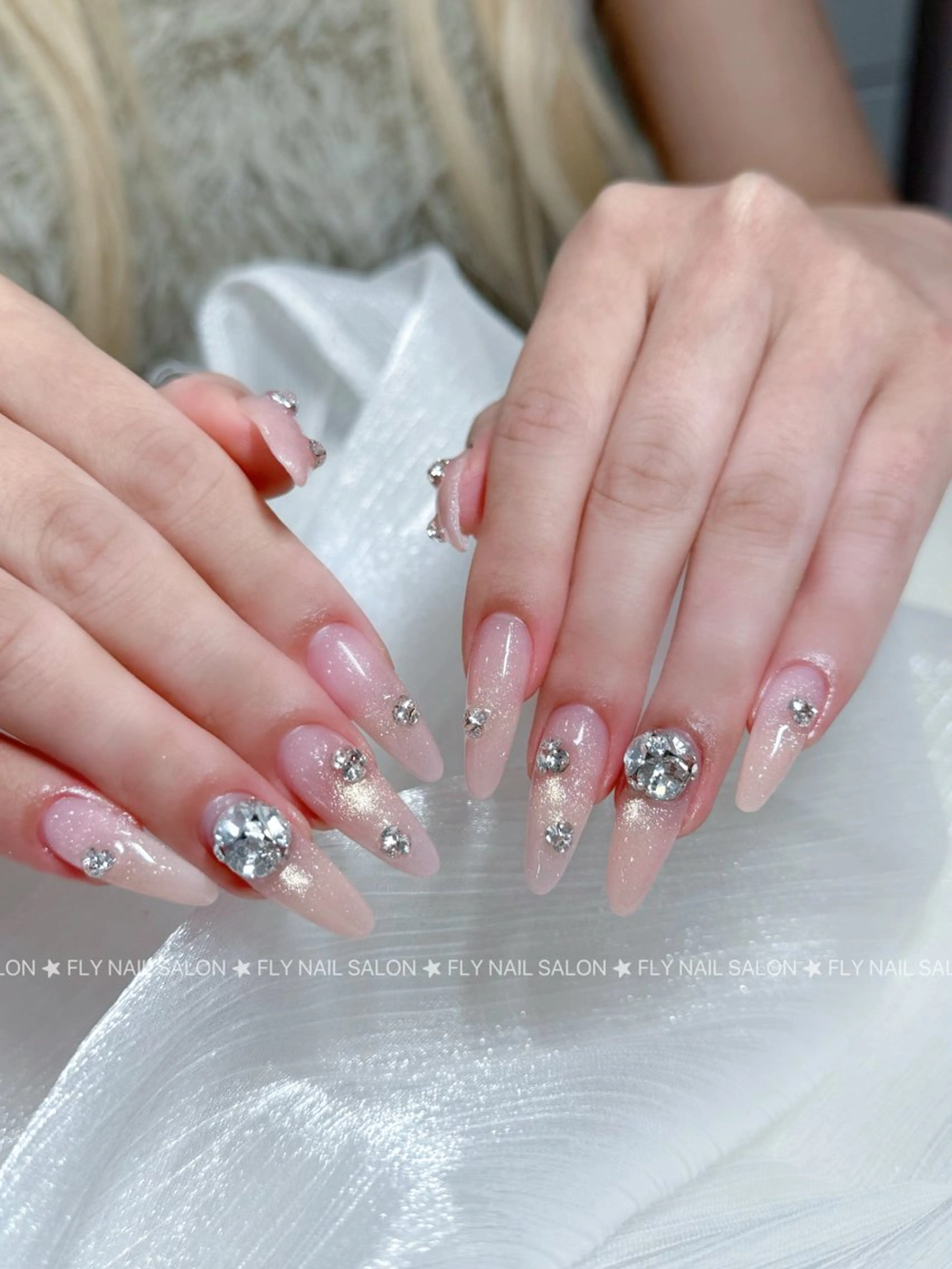 ネイル FLY Nail Salonのネイルデザイン