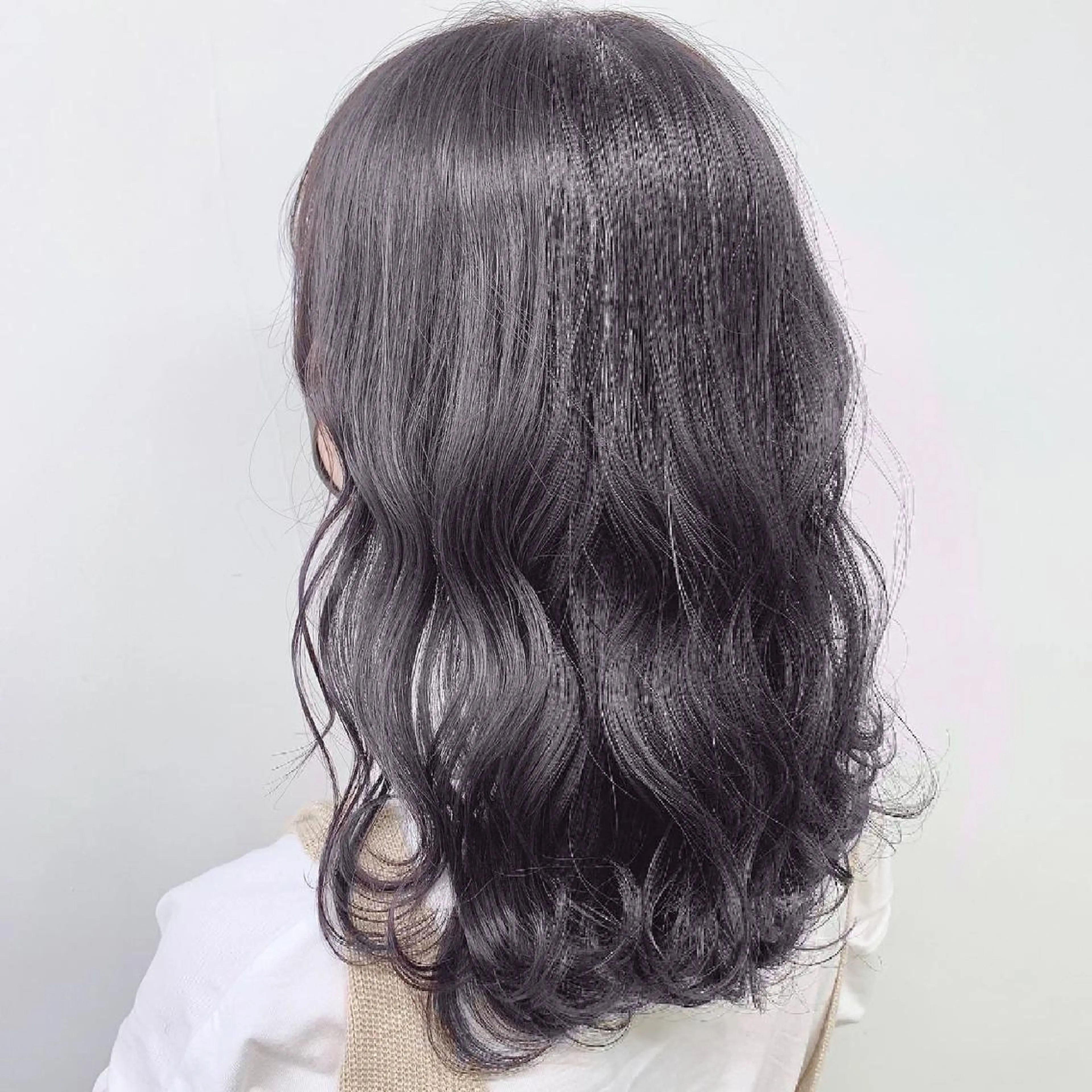 カラー グレージュ 💍大人デザイン /ハイトーン♡リクトのヘアスタイル