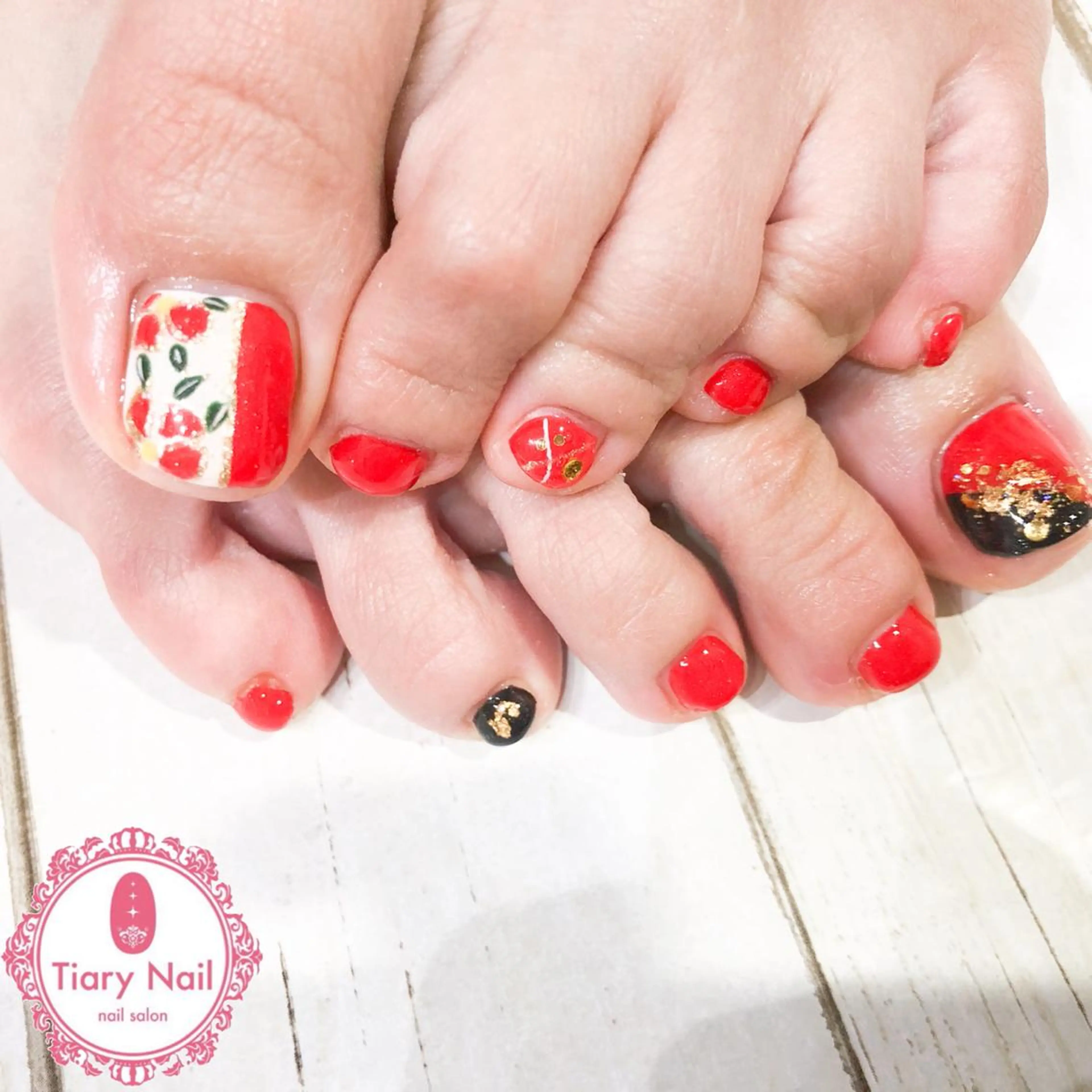 ネイル tiarynail K Kのネイルデザイン
