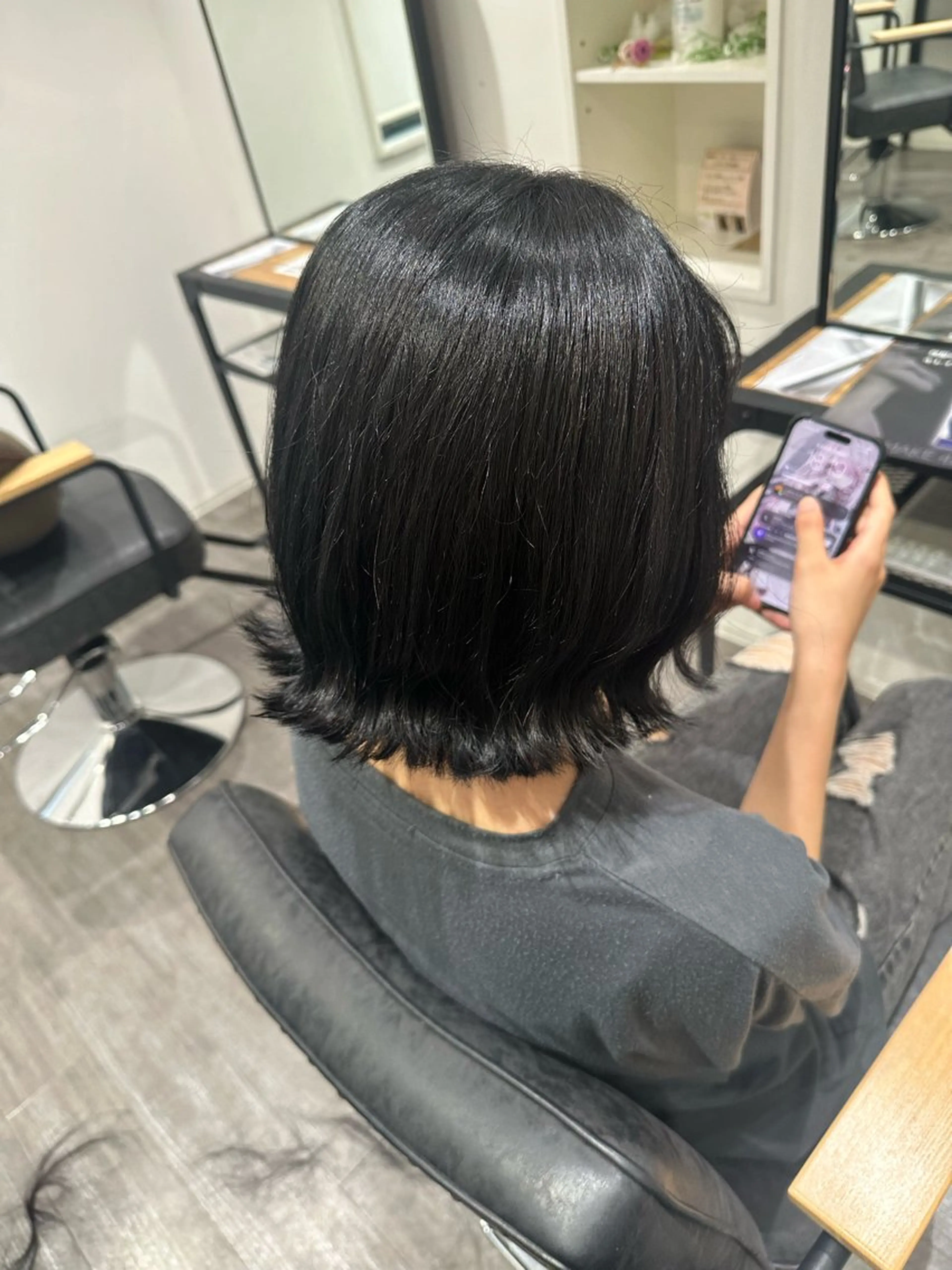 ミディアム カラー 黒髪 カット ヘアカラー トリートメント 艶髪レイヤー上田 紗也🇰🇷💗のヘアスタイル