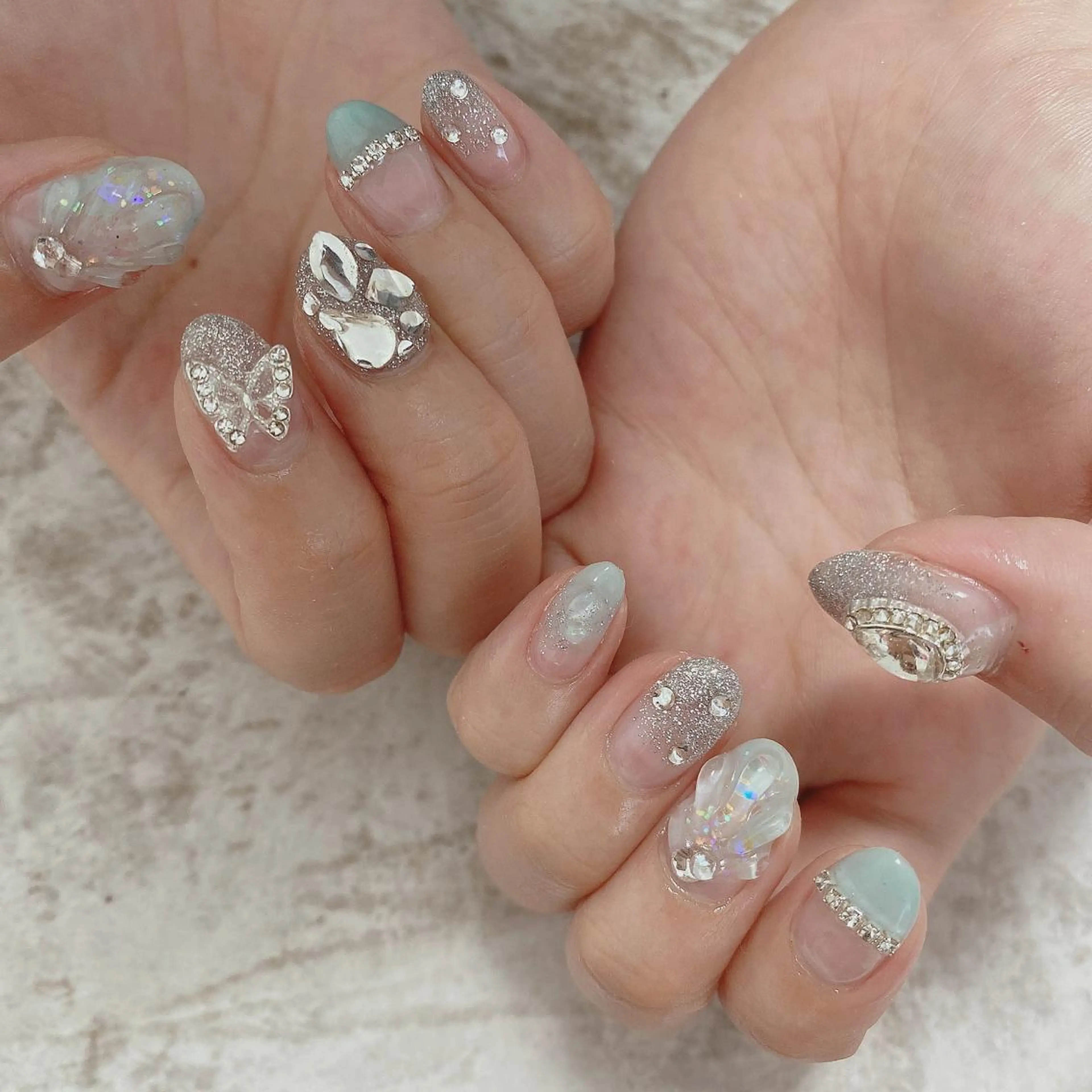 ネイル 吉岡 裕子のネイルデザイン