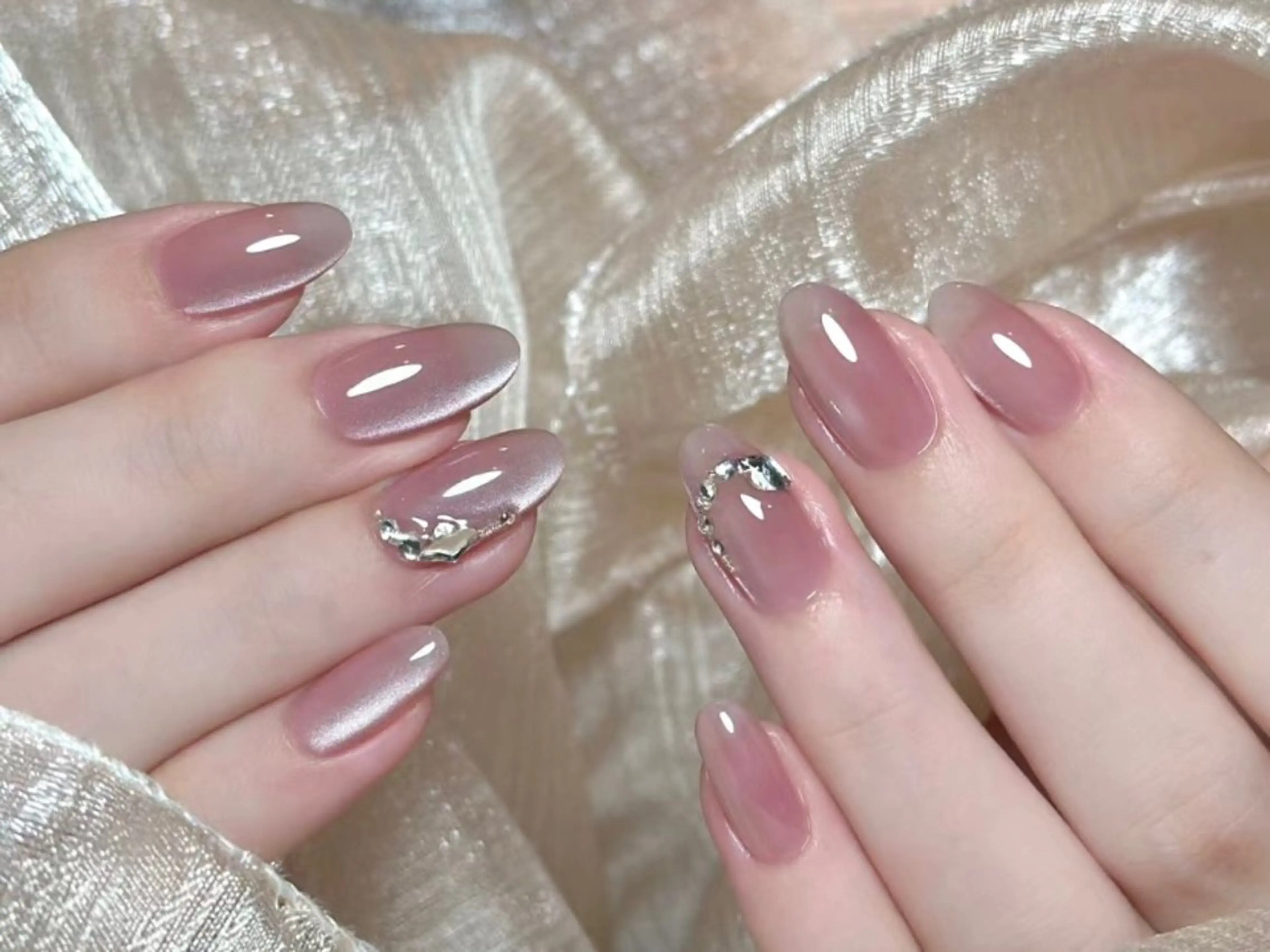 ネイル ストーンネイル ハンドネイル Nail Jolie所属・Nail Jolieのネイルデザイン