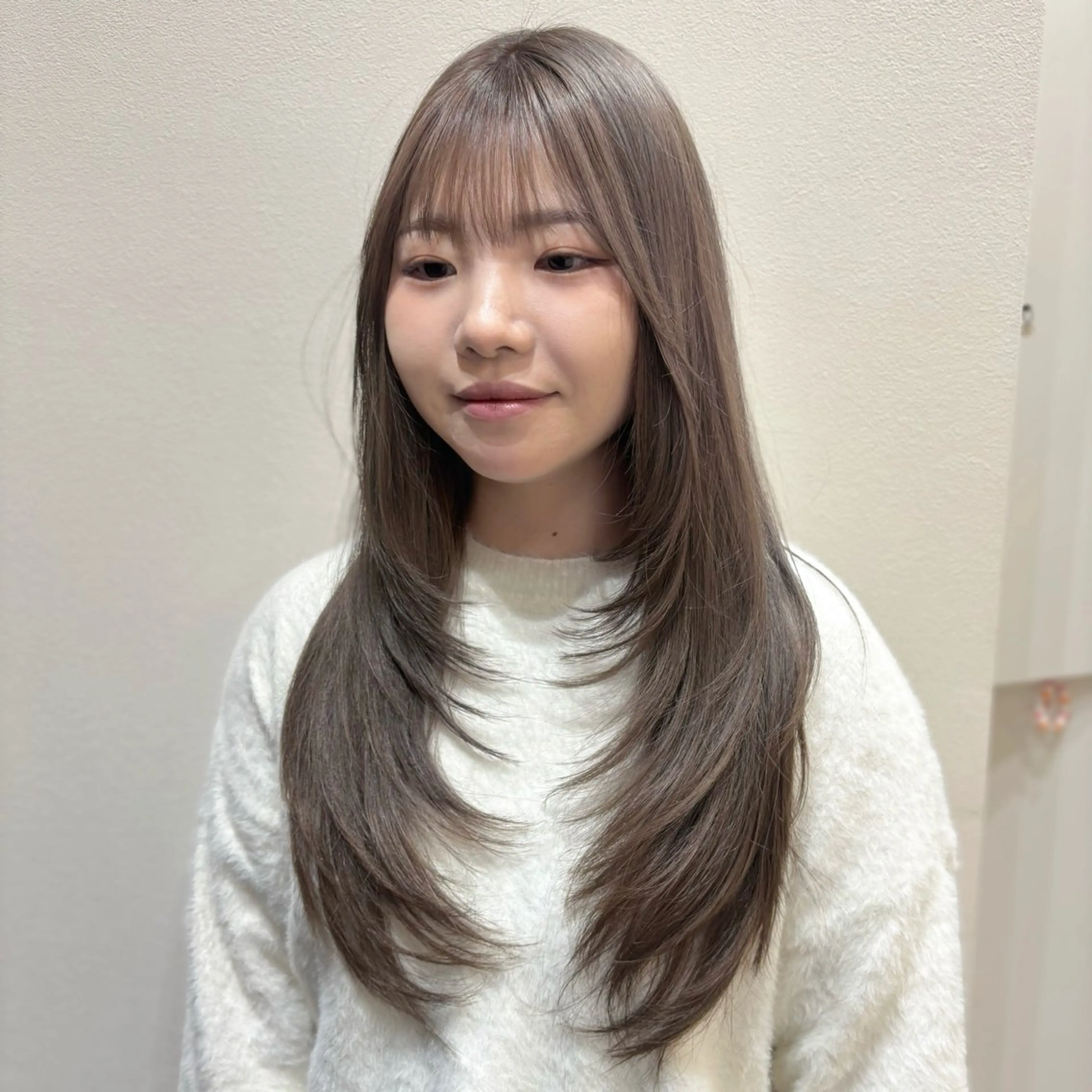 ロング カラー グレージュ レイヤーカット 似合わせカット カット ヘアカラー fuyuna レイヤーカット🖤のヘアスタイル