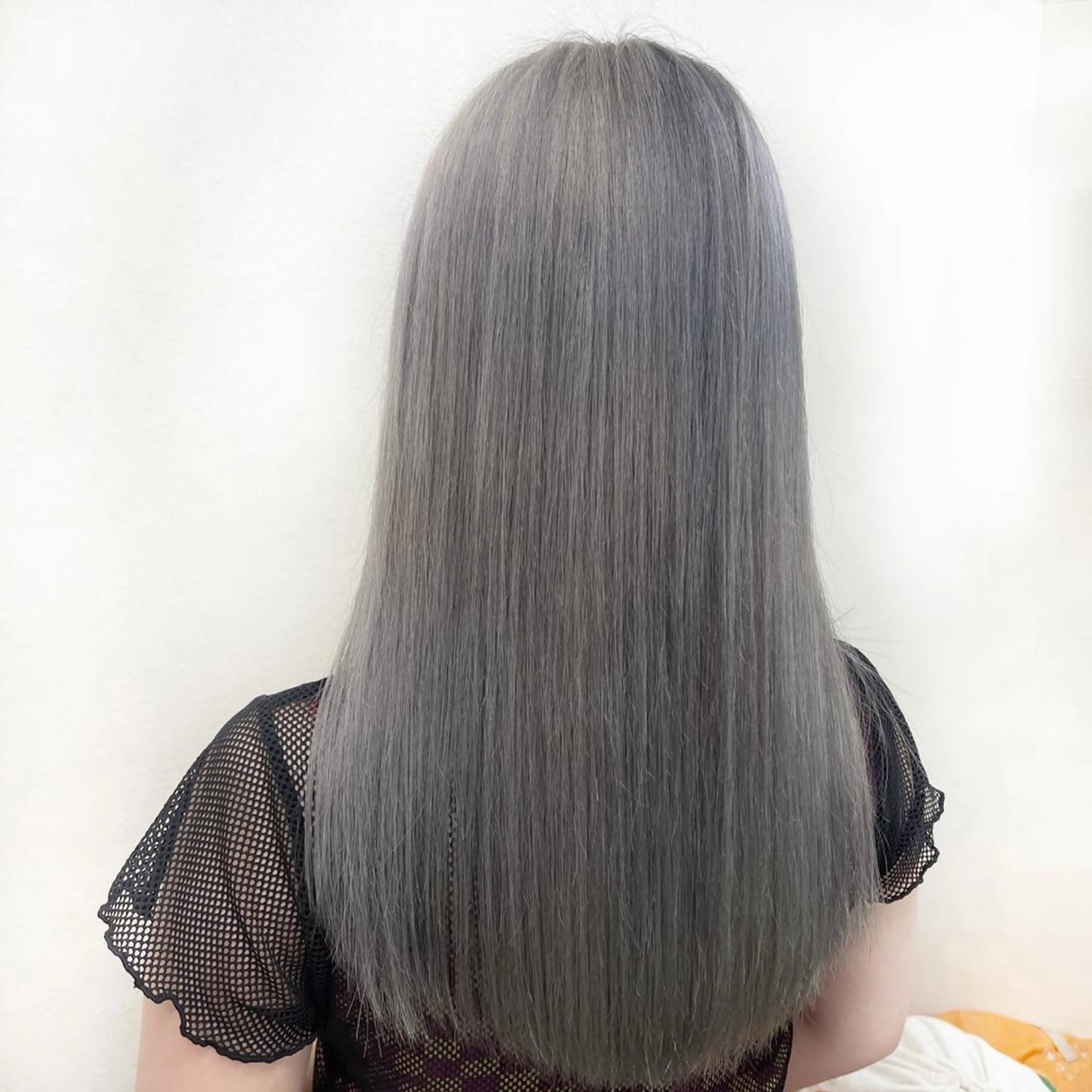 セミロング カラー ヘアアレンジ 💕上野美容師☁ ブリーチ💖サワのヘアスタイル