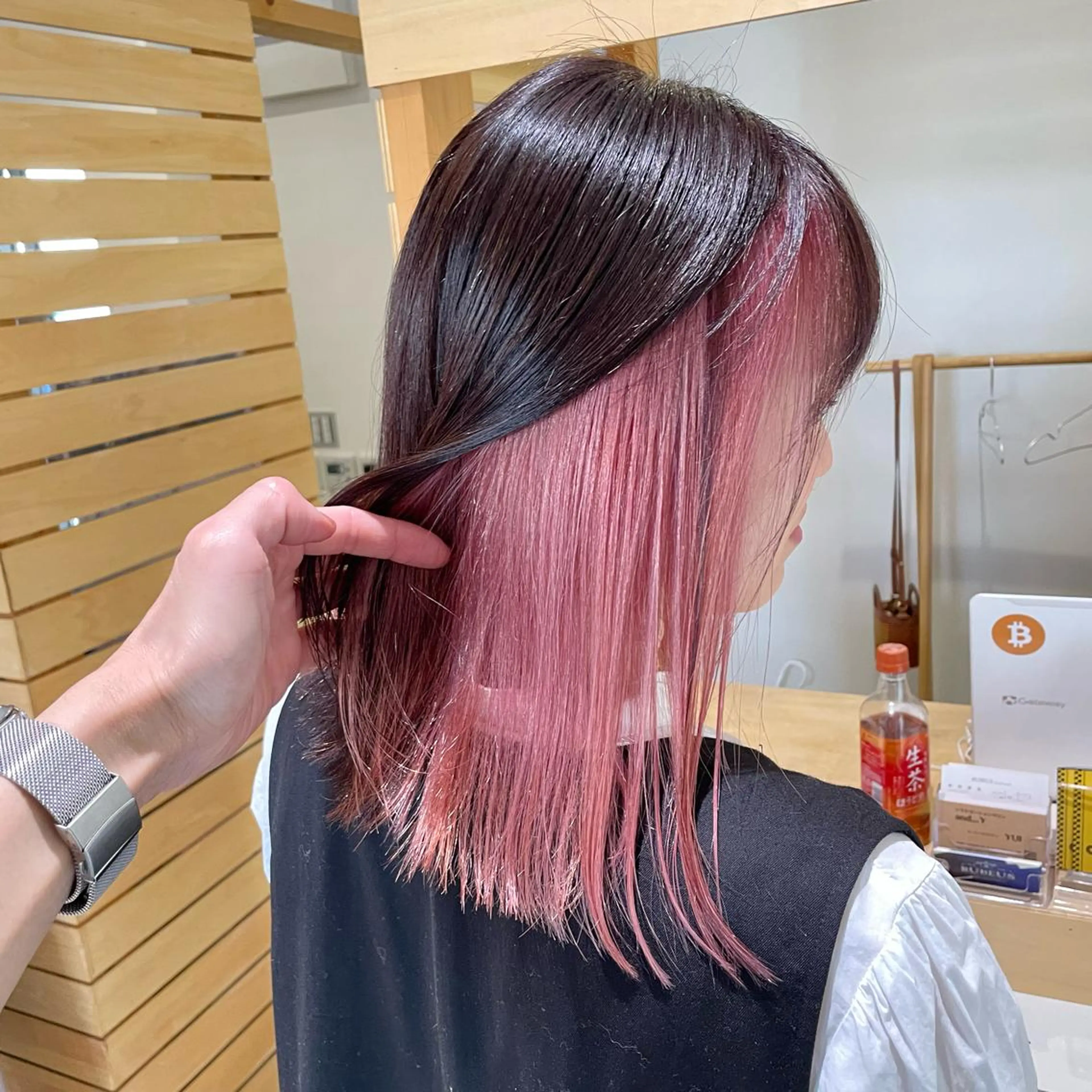 セミロング カラー ブリーチ ヘアカラー トリートメント RUBEUS【ルベウス】所属・✨艶々カラー🎨 杉本賢人のヘアスタイル